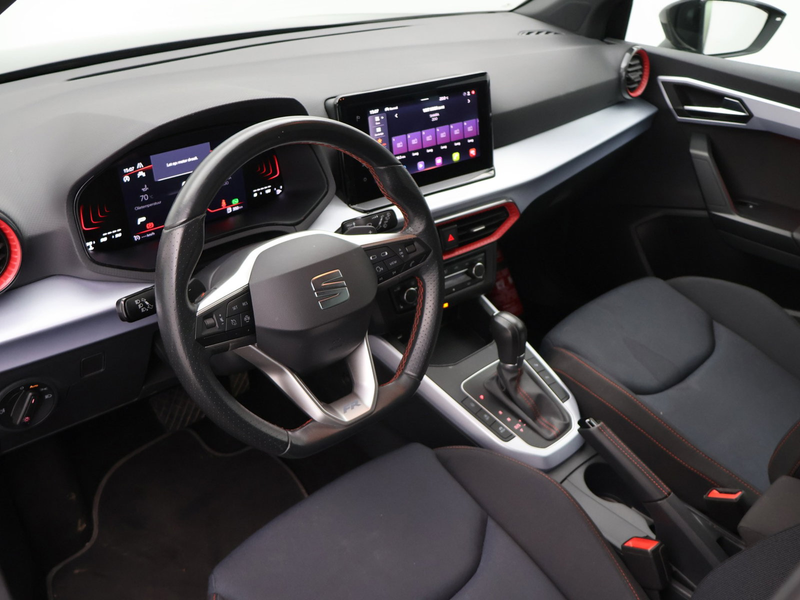 SEAT Arona Arona FR Limited 1.0TSI 110PK AUTOMAAT*VIRTUAL COCKPIT*CRUISE*CAMERA*PDC*APP-CONNECT*...* — photo 15