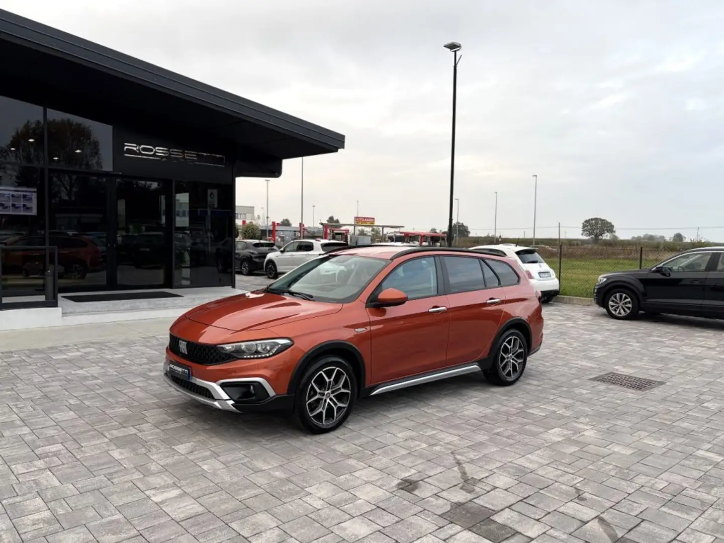 Fiat Tipo 1.6 Mjt SW Cross ANCHE NEOPATENTATI Orange - 2