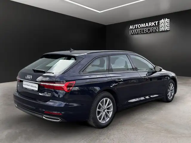 Audi A6 view 8