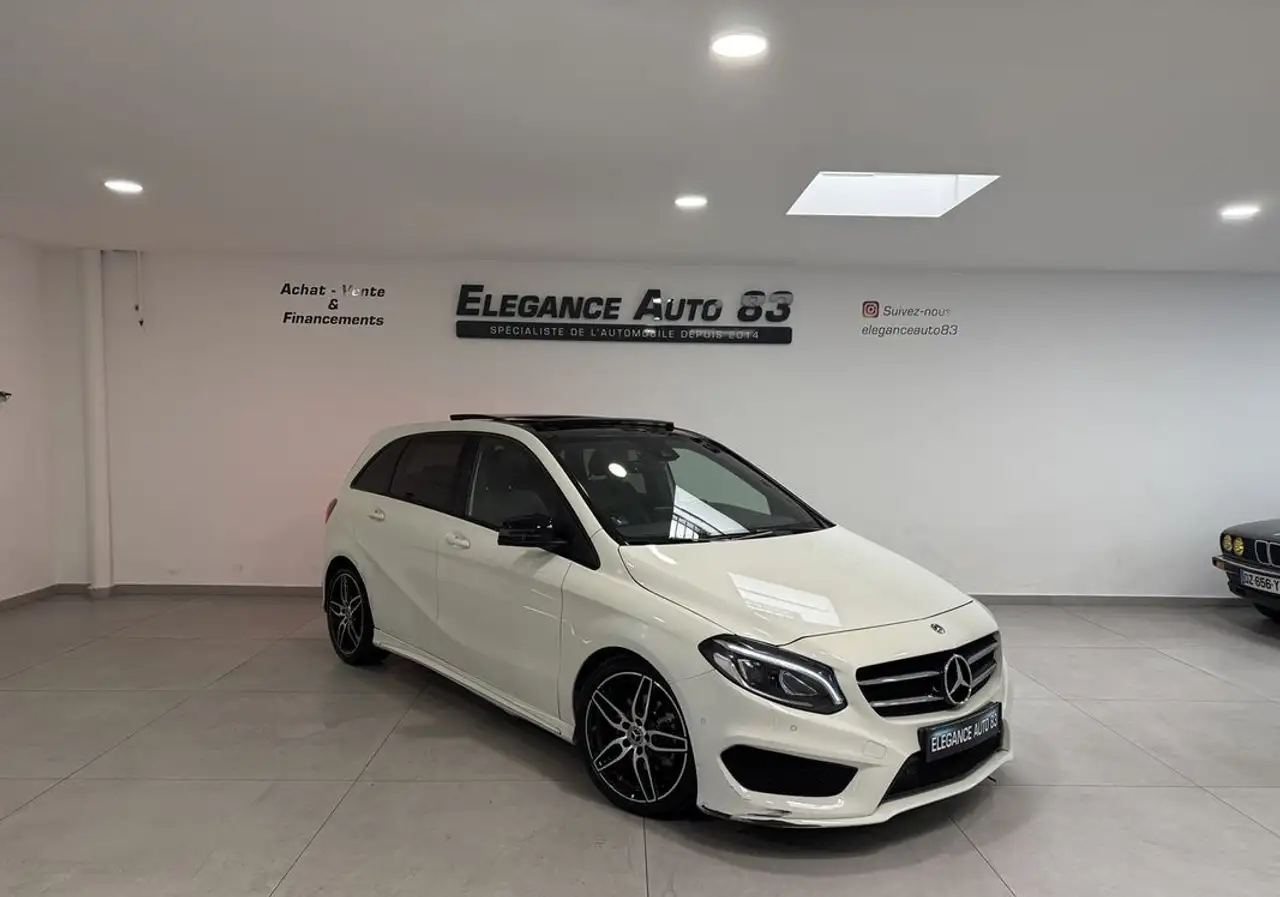 Mercedes-Benz B 180