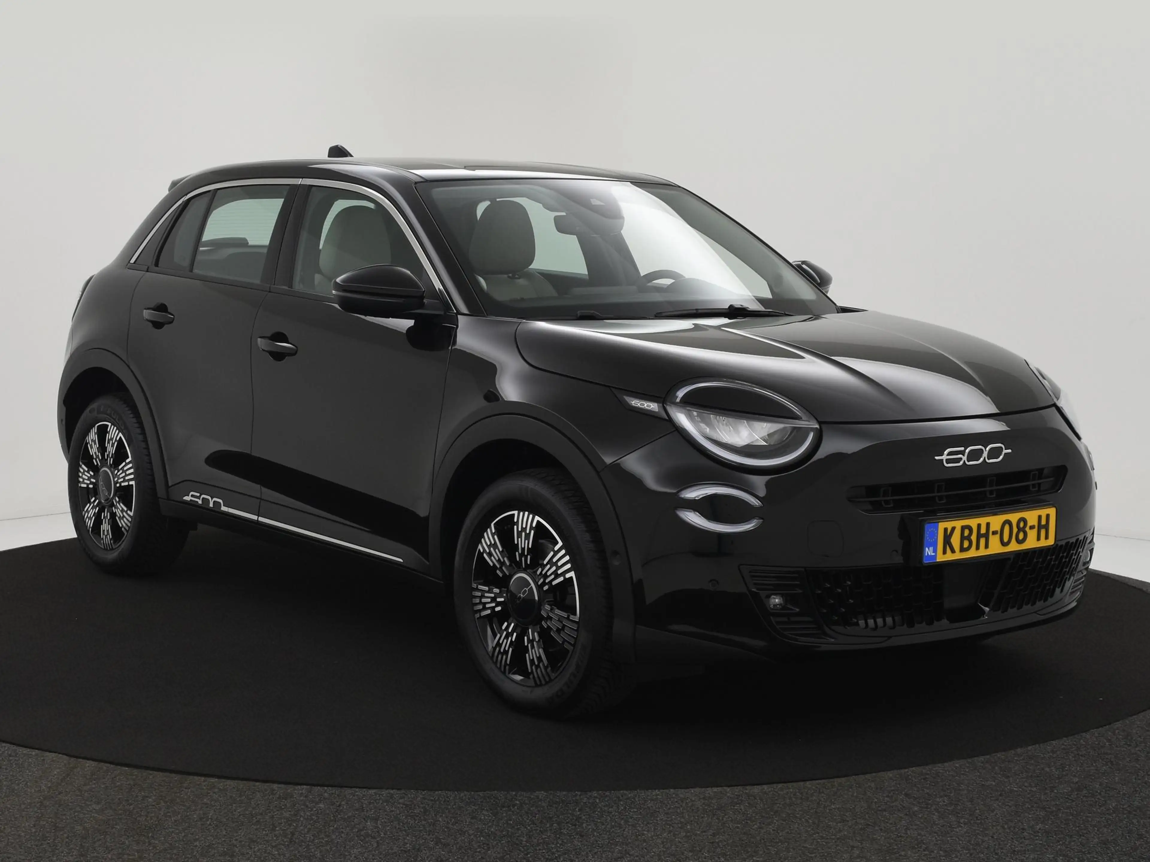 Fiat 600 1.2 Hybrid Urban BLIS|STOELVERW|CAMERA|CARPLAY|LED — photo 5