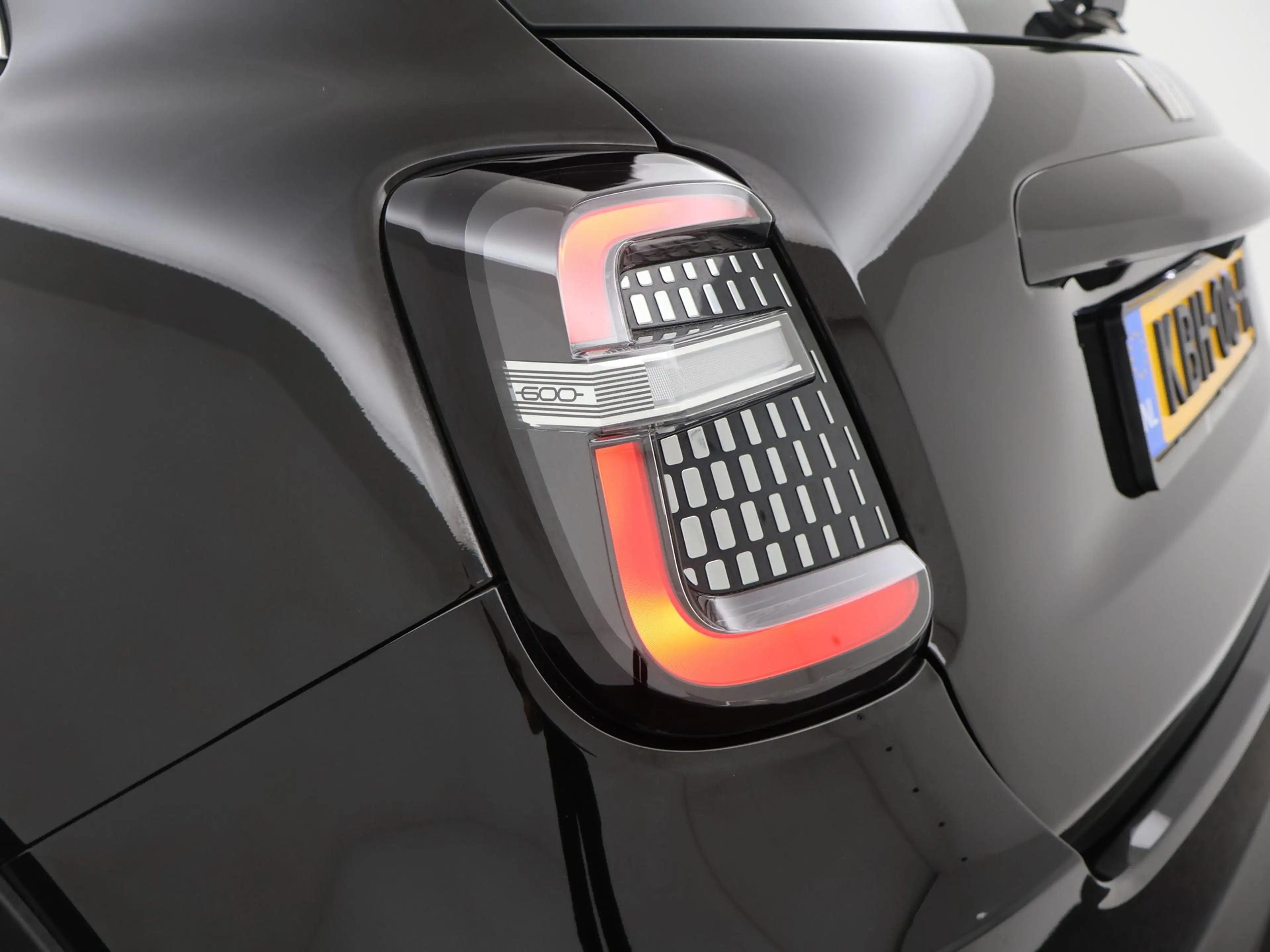 Fiat 600 1.2 Hybrid Urban BLIS|STOELVERW|CAMERA|CARPLAY|LED — photo 42