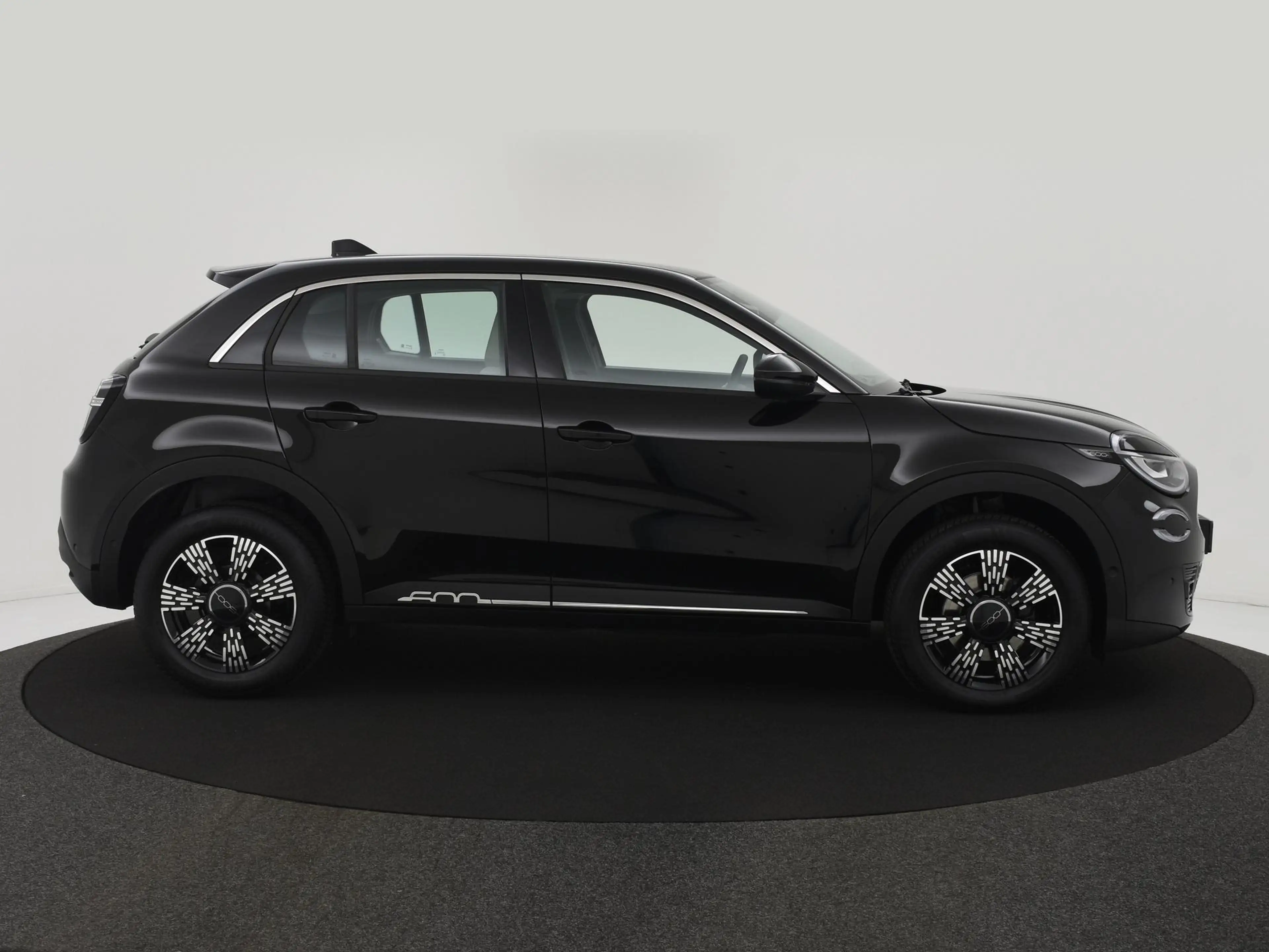 Fiat 600 1.2 Hybrid Urban BLIS|STOELVERW|CAMERA|CARPLAY|LED — photo 4