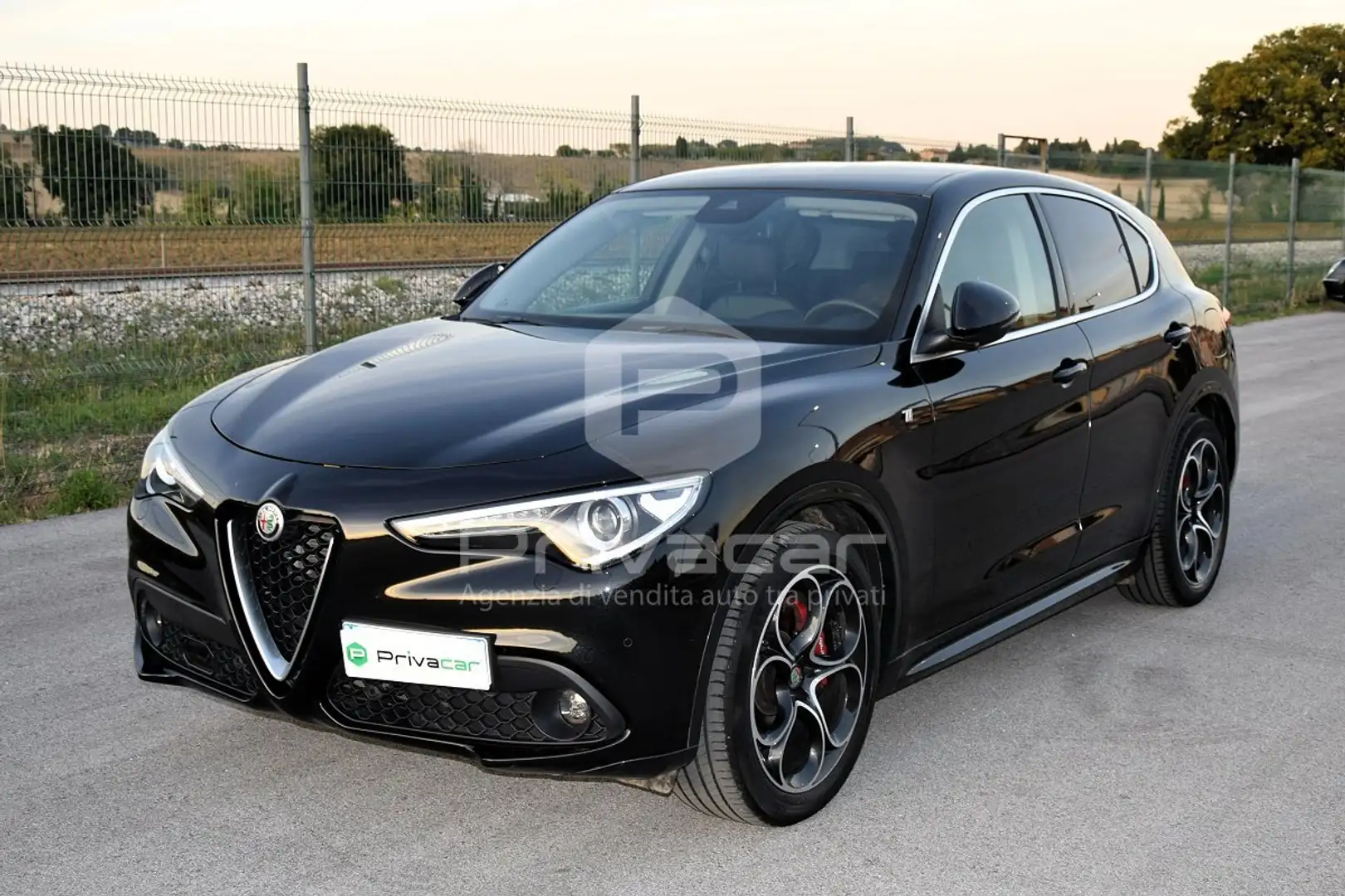 Alfa Romeo Stelvio Stelvio 2.2 Turbodiesel 210 CV AT8 Q4 Ti Nero - 1