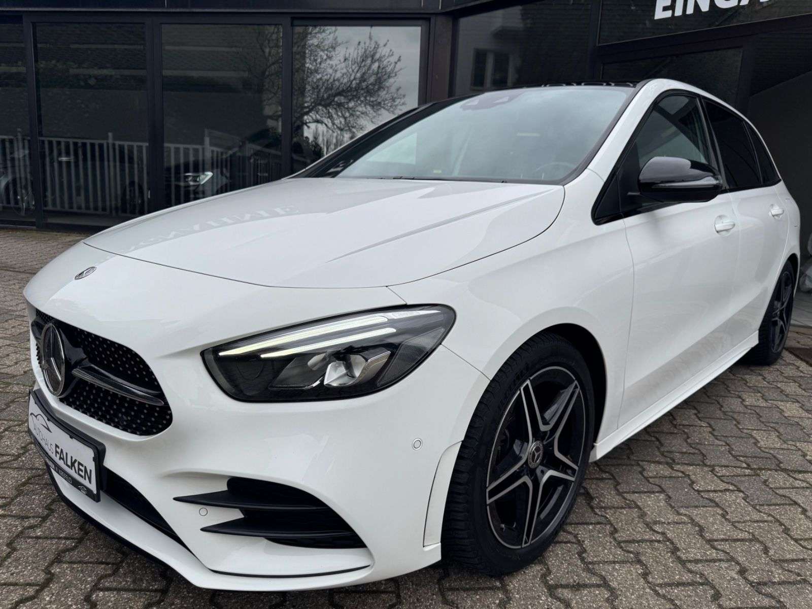 Second hand Mercedes Benz B-Class 200