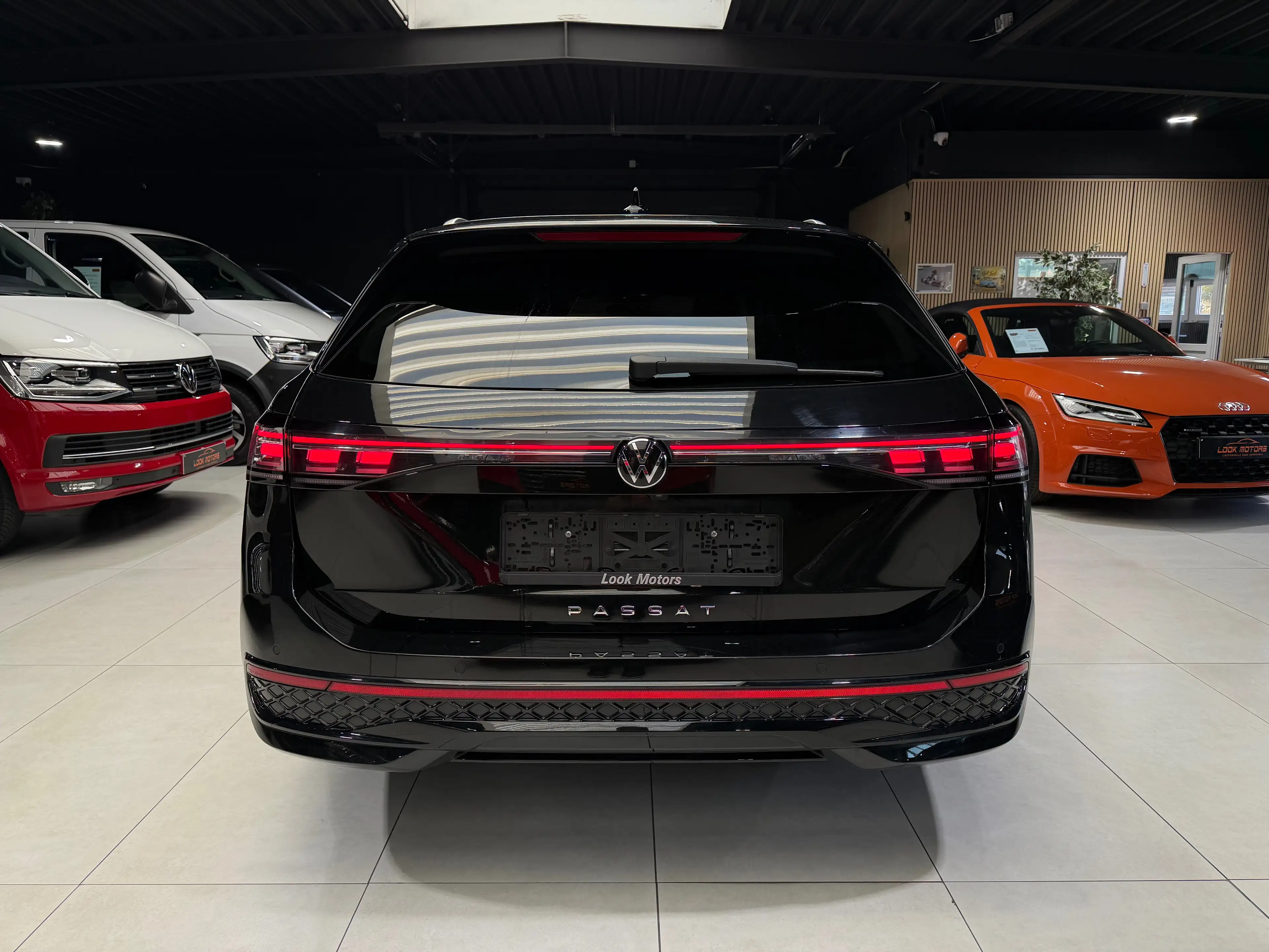 Volkswagen Passat Variant 2.0 TDI 150CV R-LINE 2025 DSG FULL FULL OPTIONS — photo 5