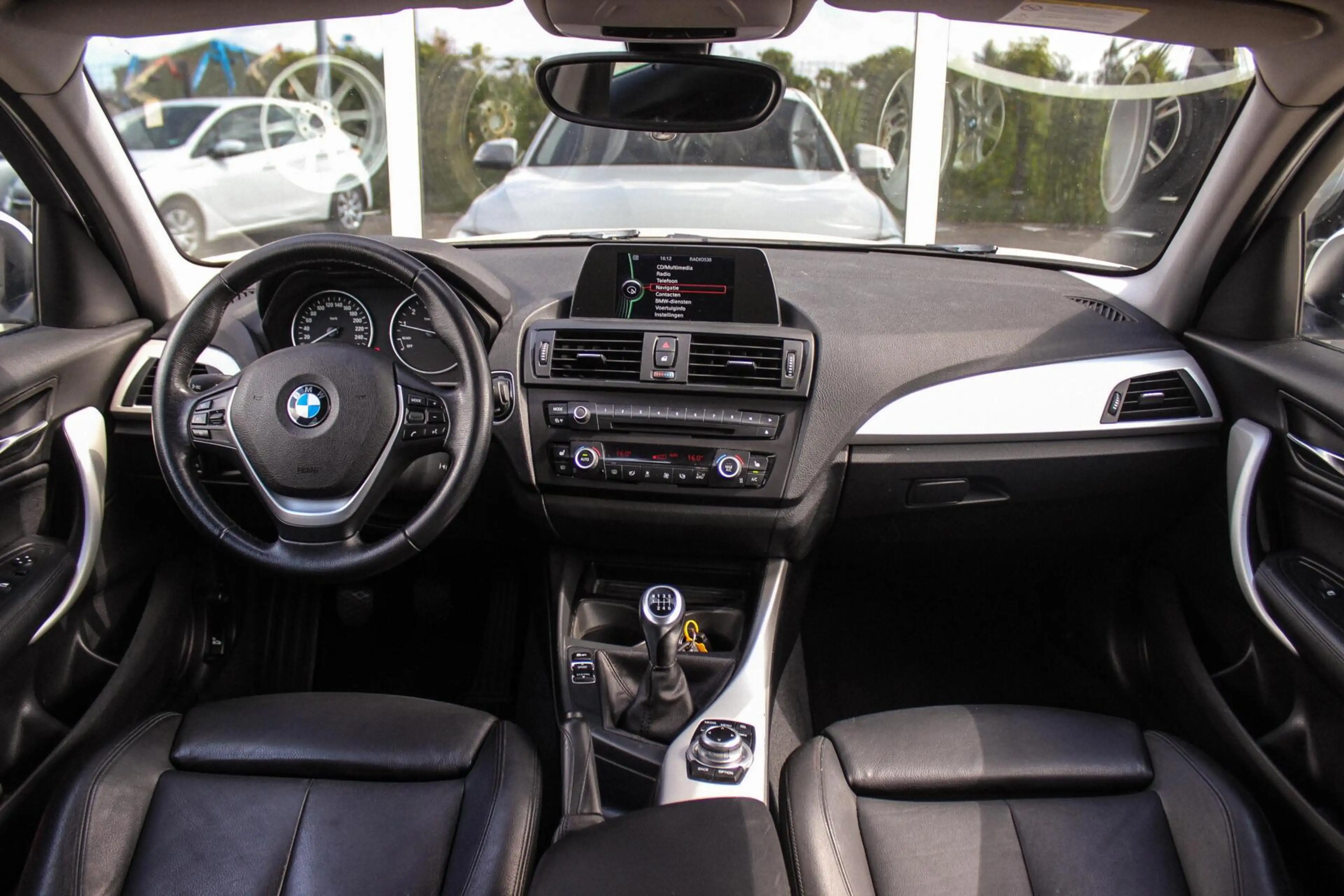 BMW 125 1-serie 125i Upgrade Edition | Cruise control | Sp — photo 3