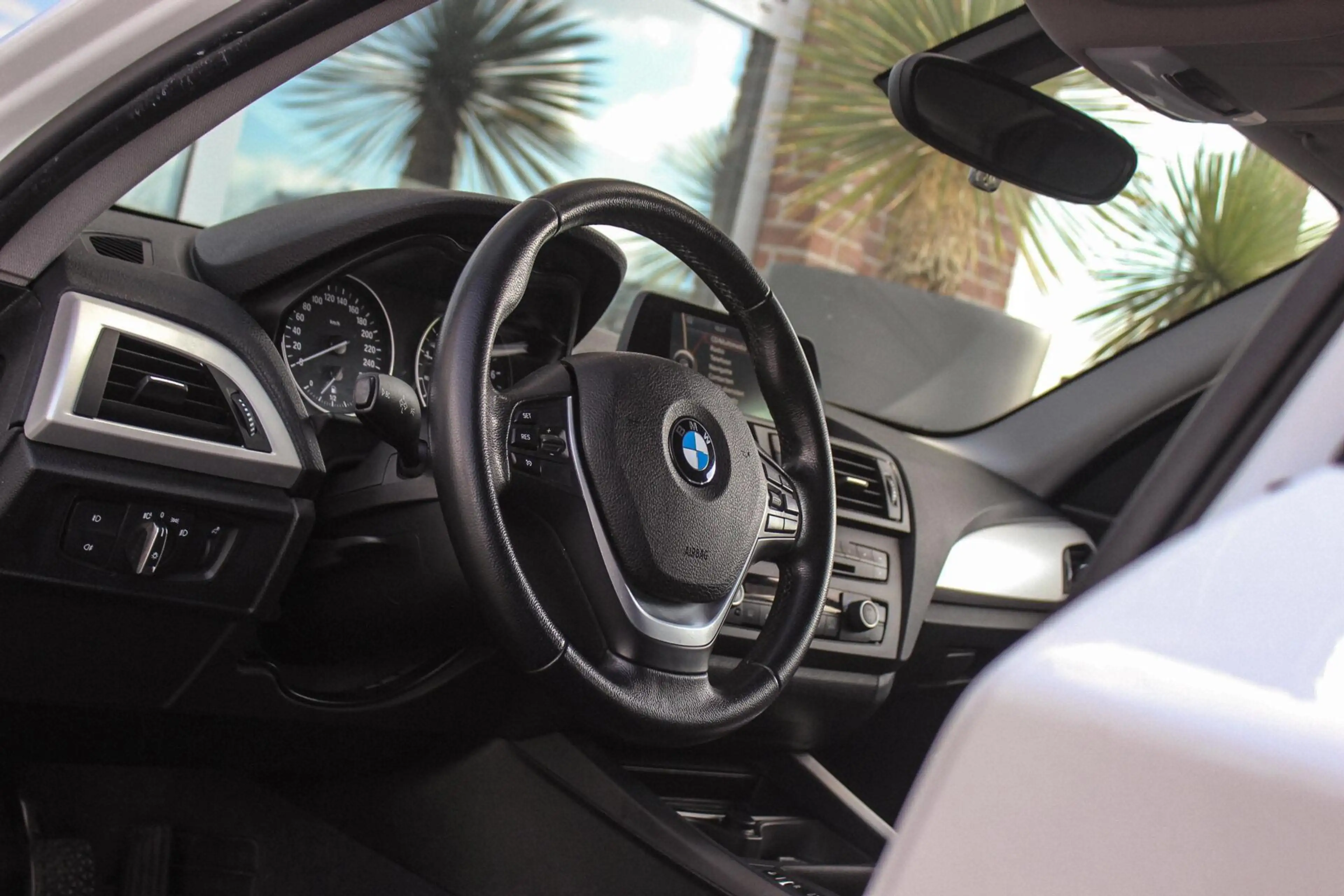 BMW 125 1-serie 125i Upgrade Edition | Cruise control | Sp — photo 33