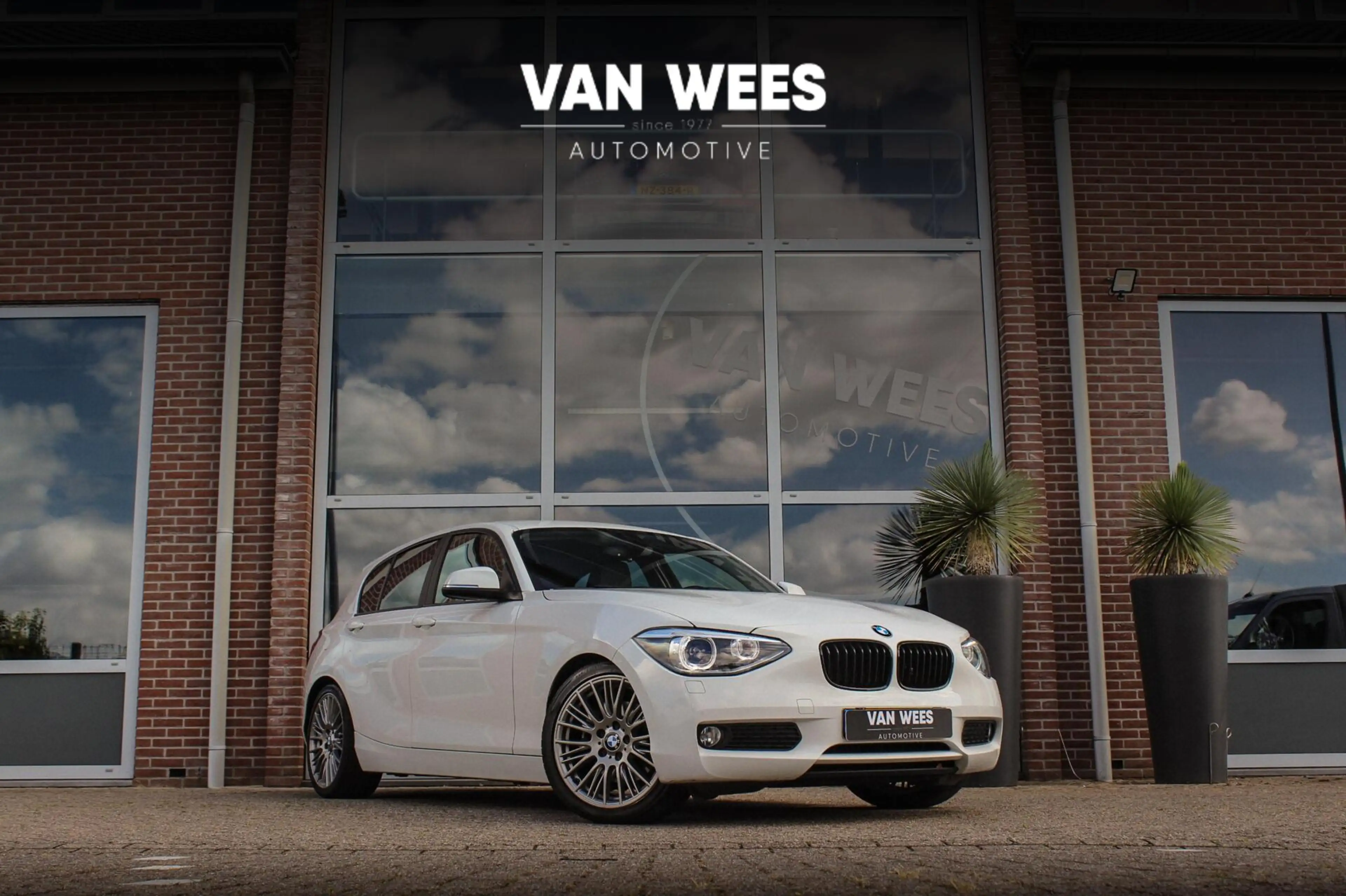 BMW 125 1-serie 125i Upgrade Edition | Cruise control | Sp
