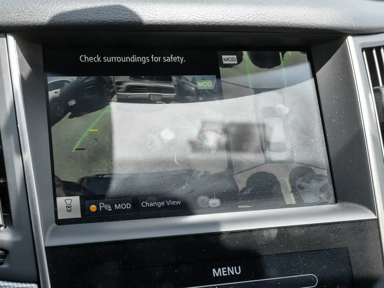 Infiniti Q50 снимка Infiniti Q50