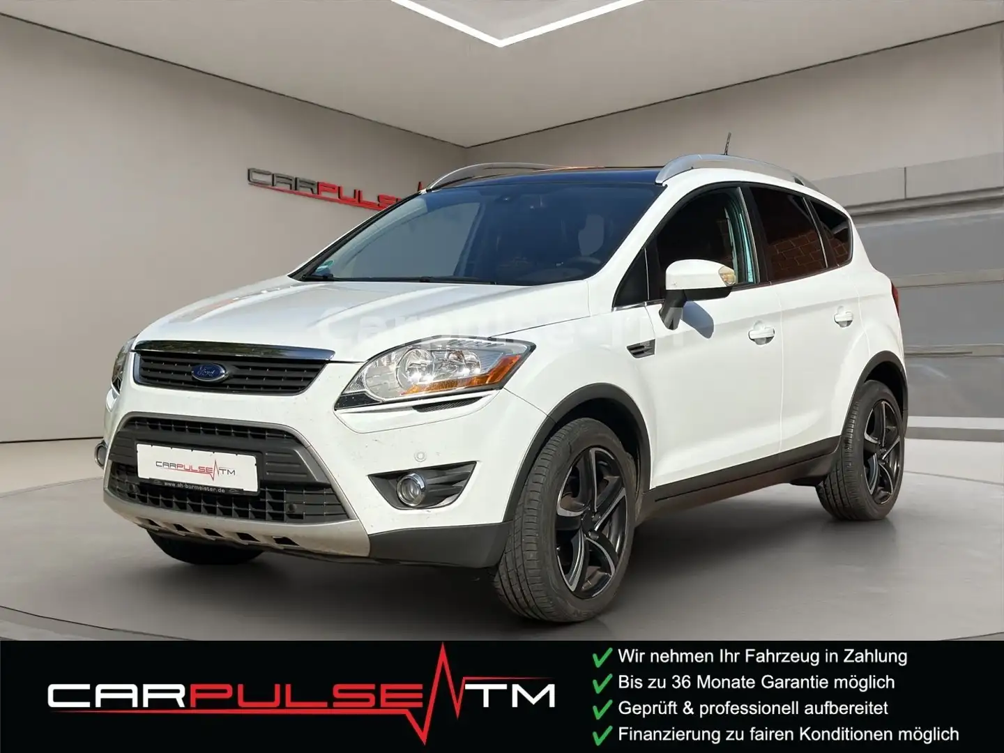 Ford Kuga Titanium 2,5 4X4-200PS-LEDER-TÜV-Panoramad. Weiß - 1