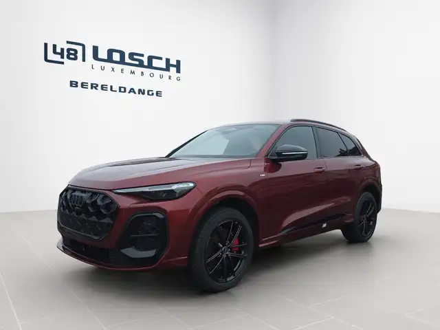 Audi Q5 view 5
