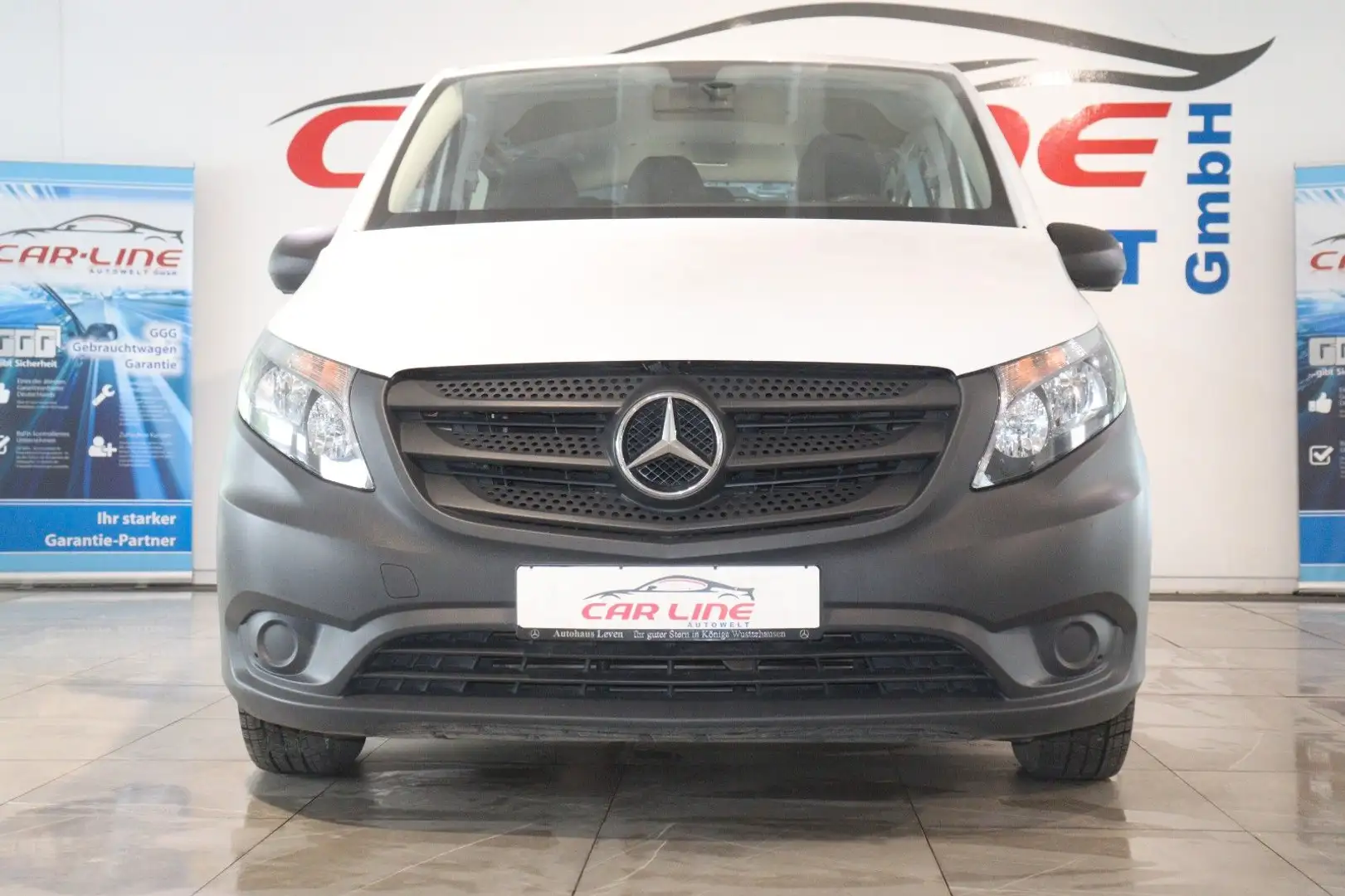 Mercedes-Benz Vito Tourer 114  kompakt *9-Sitzer*Leder* Weiß - 2