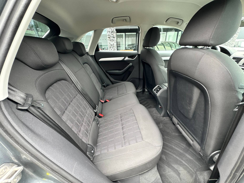 Audi Q3 1.4 TFSI SPORT / NAVIGATIE / XENON / PDC / 1 JAAR WAARBORG — photo 11