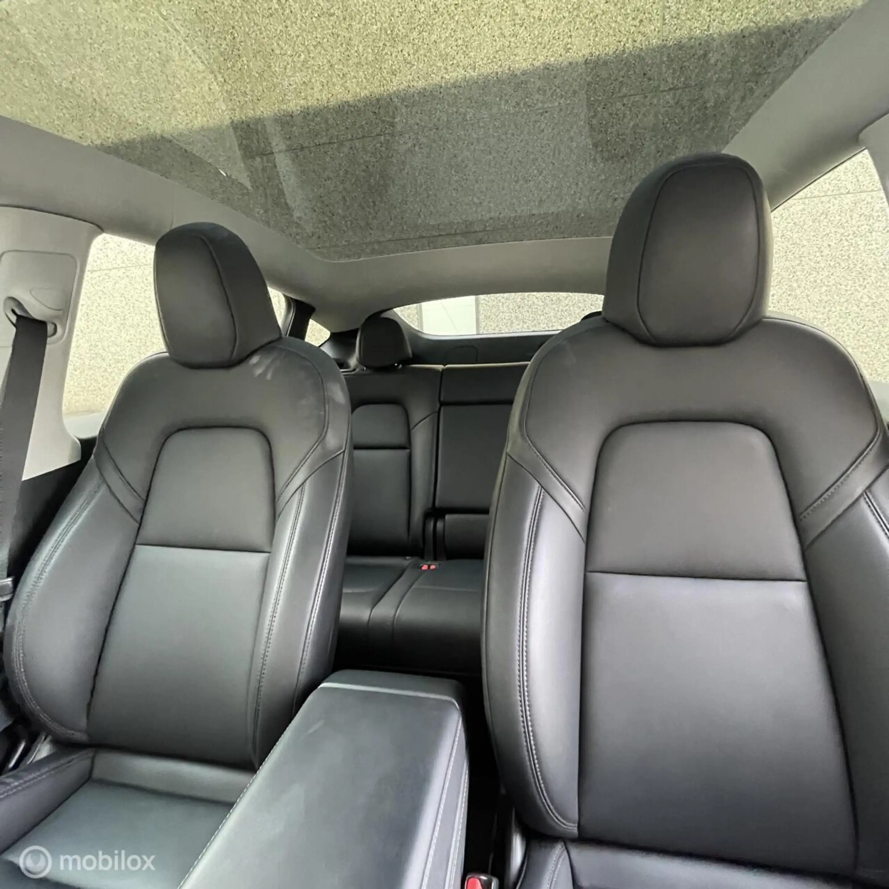 Tesla Model Y Long Range RWD + MMX PACK + IAP + HW4 + WRAP — photo 9