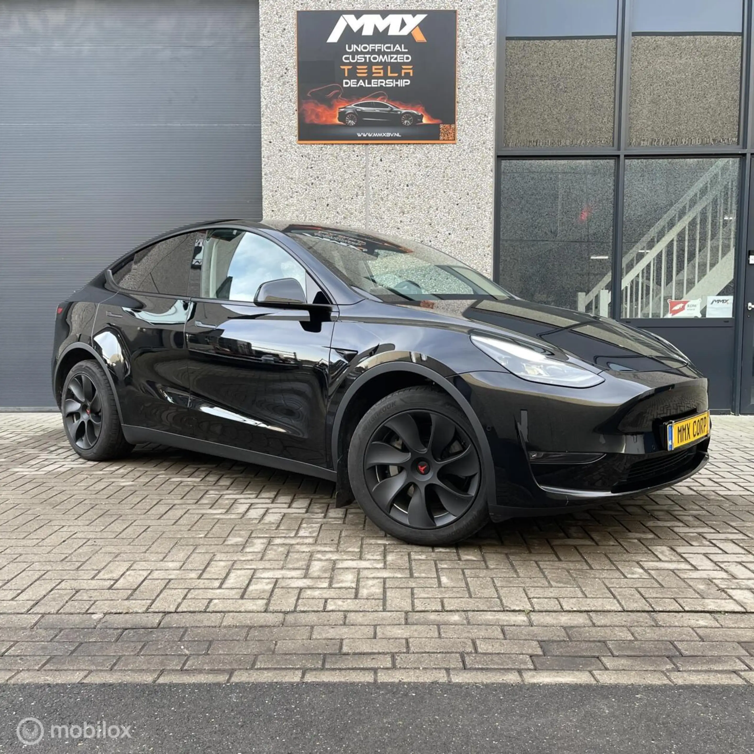 Tesla Model Y Long Range RWD + MMX PACK + IAP + HW4 + WRAP — photo 3