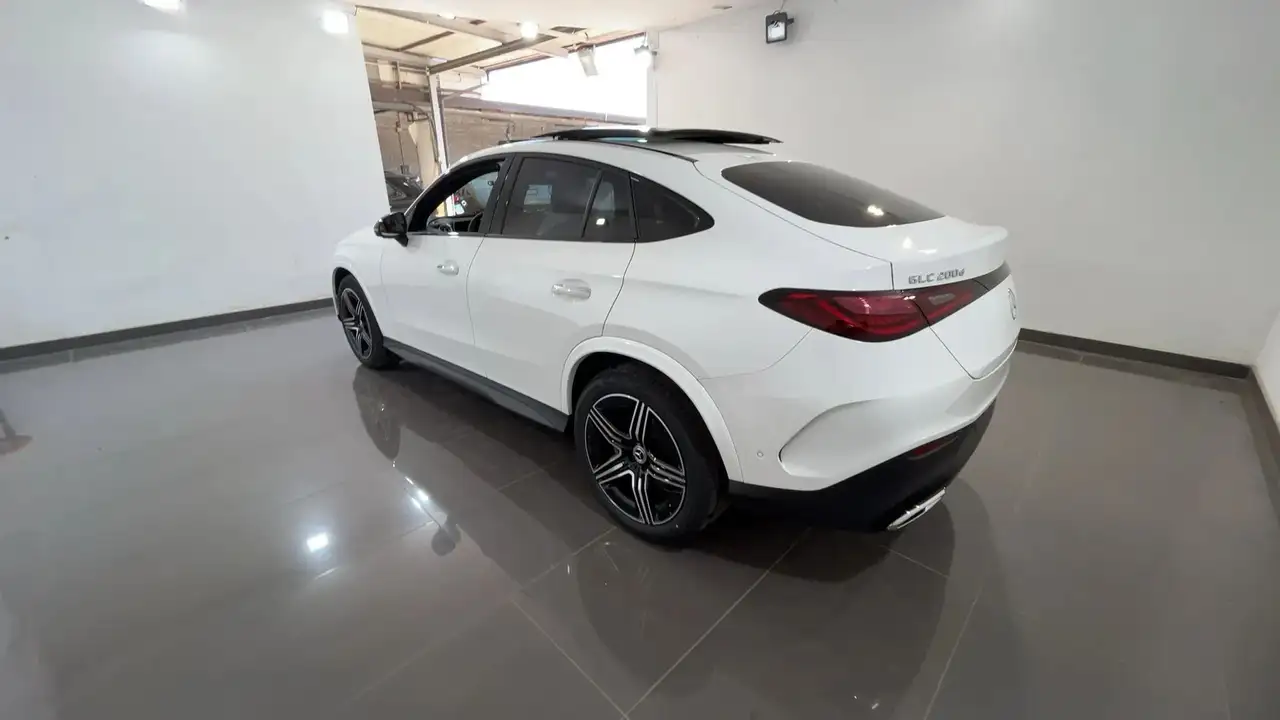 Mercedes-Benz GLC 2026
