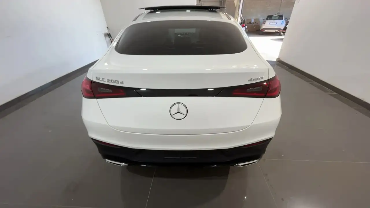 Mercedes-Benz GLC 2026