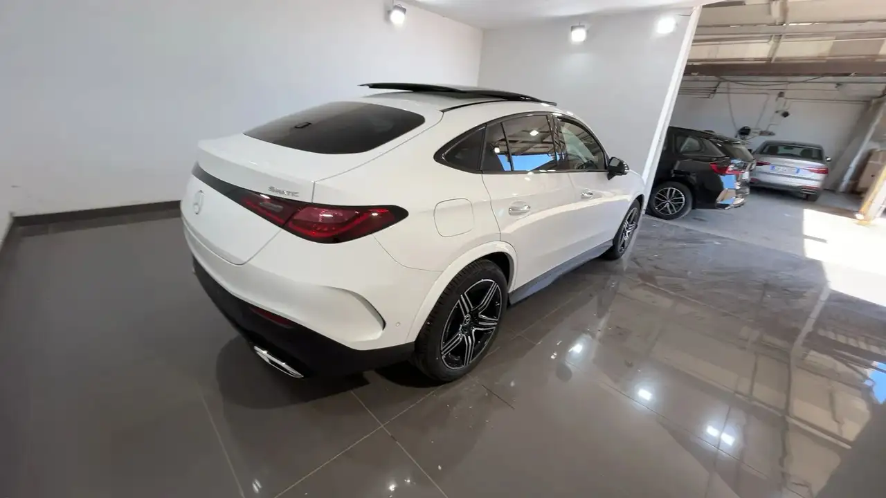 Mercedes-Benz GLC 2026