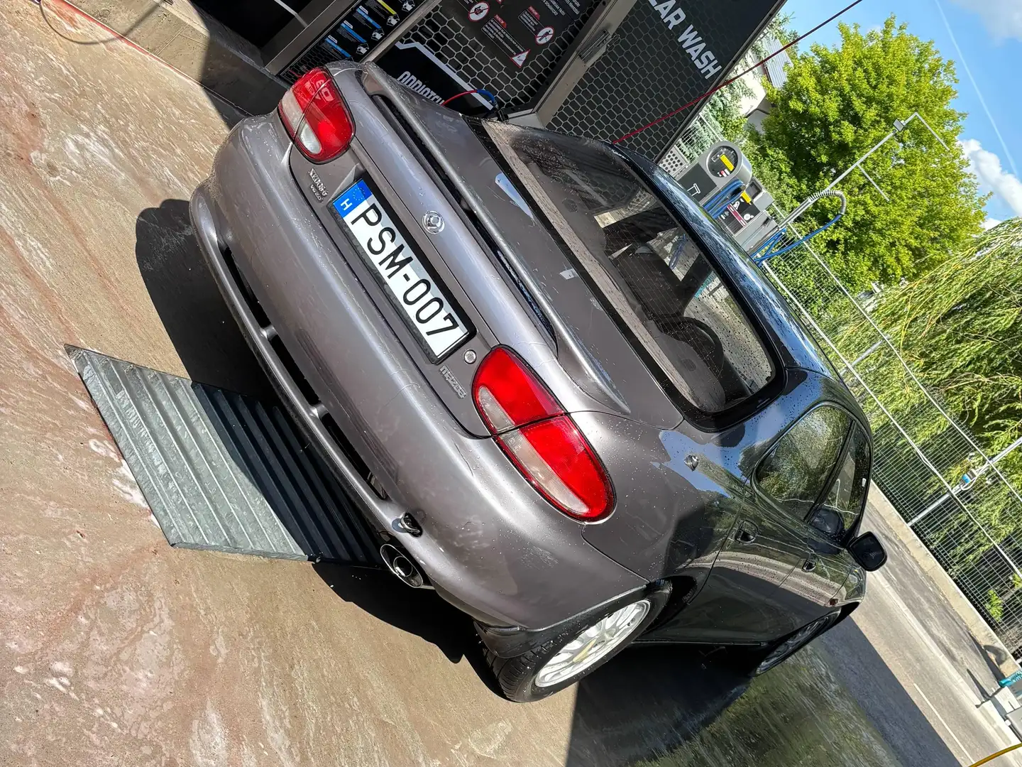 Mazda Xedos Exclusive Grau - 2