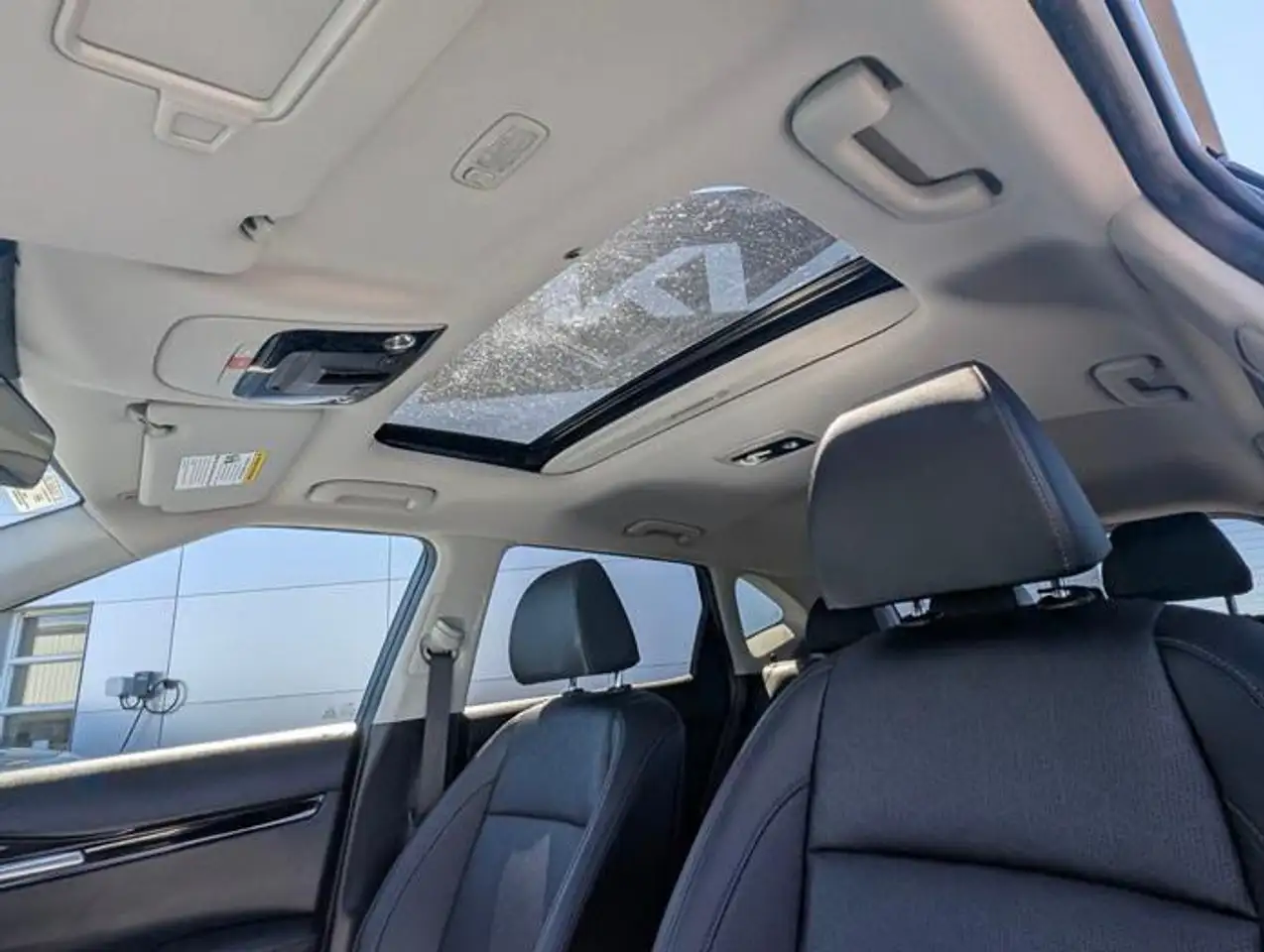 Kia Seltos снимка Kia Seltos