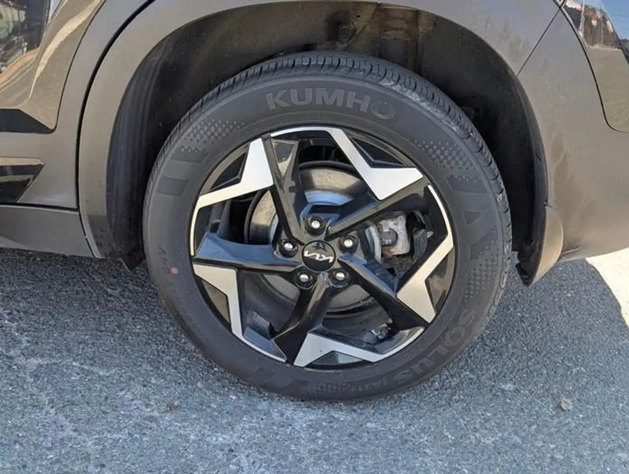Kia Seltos снимка Kia Seltos