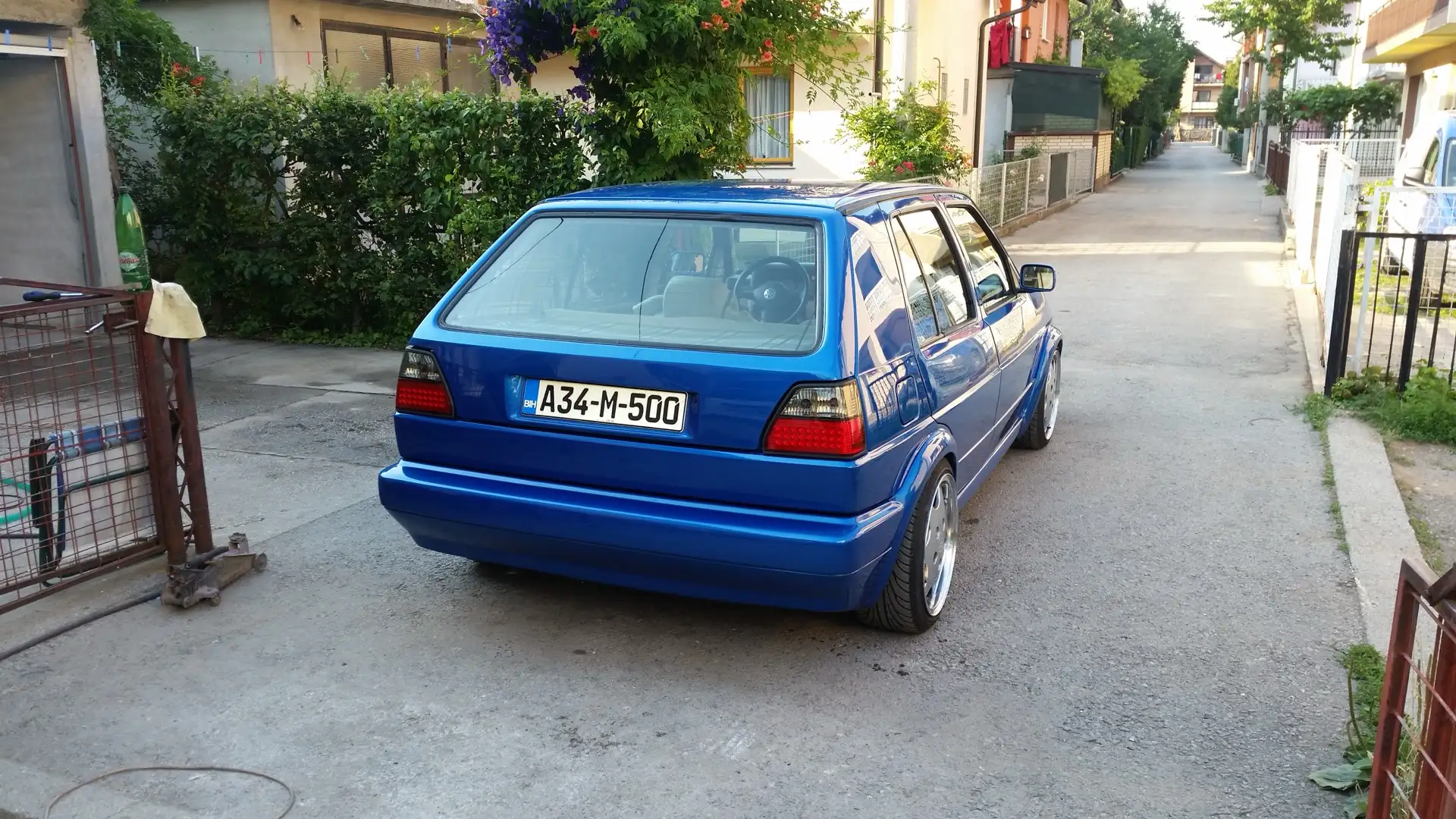 Volkswagen Golf GTD Bleu - 2