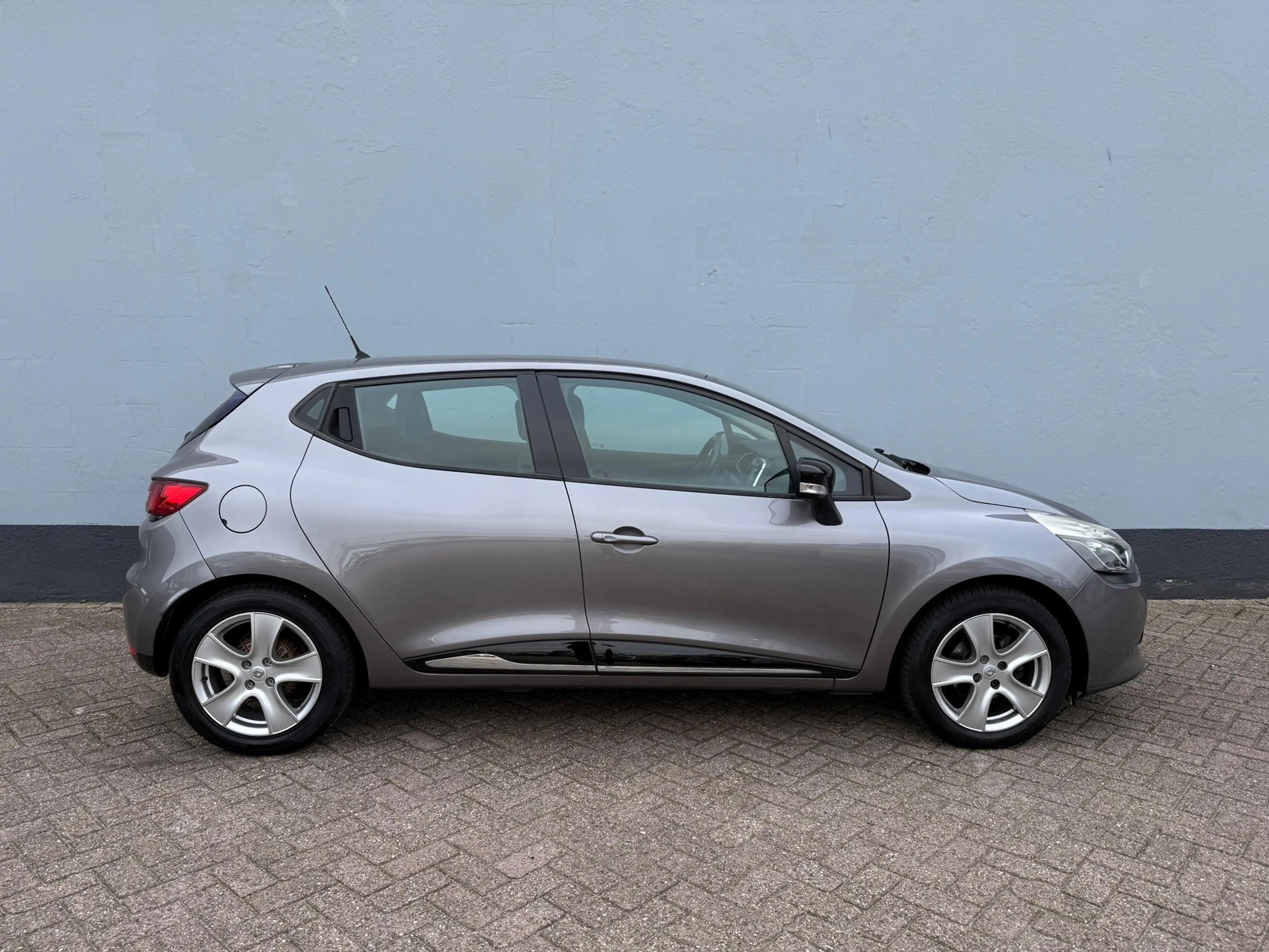 Renault Clio 1.2 Expression Automaat - Navigatie — photo 5