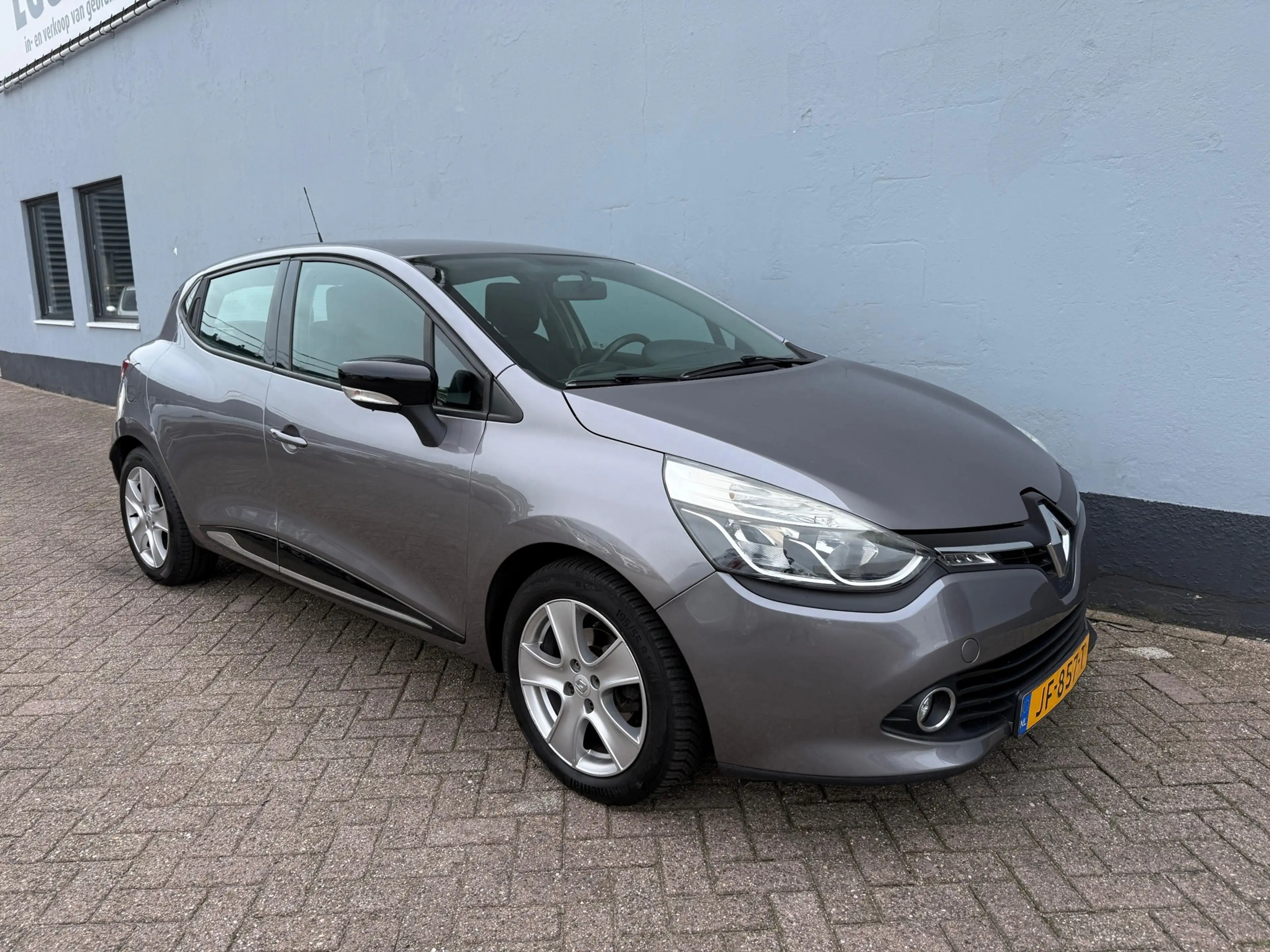 Renault Clio 1.2 Expression Automaat - Navigatie — photo 4