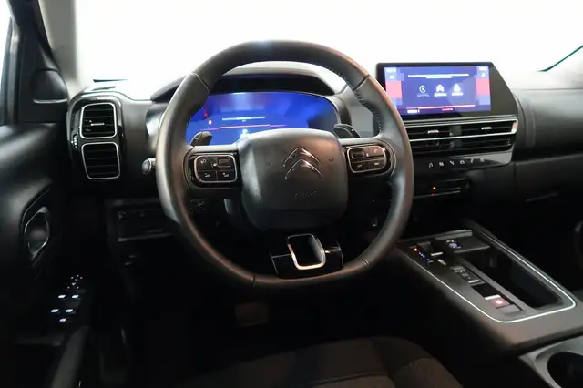 Citroen C5 Aircross view 4
