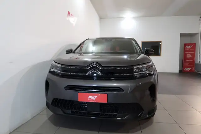 Citroen C5 Aircross view 18