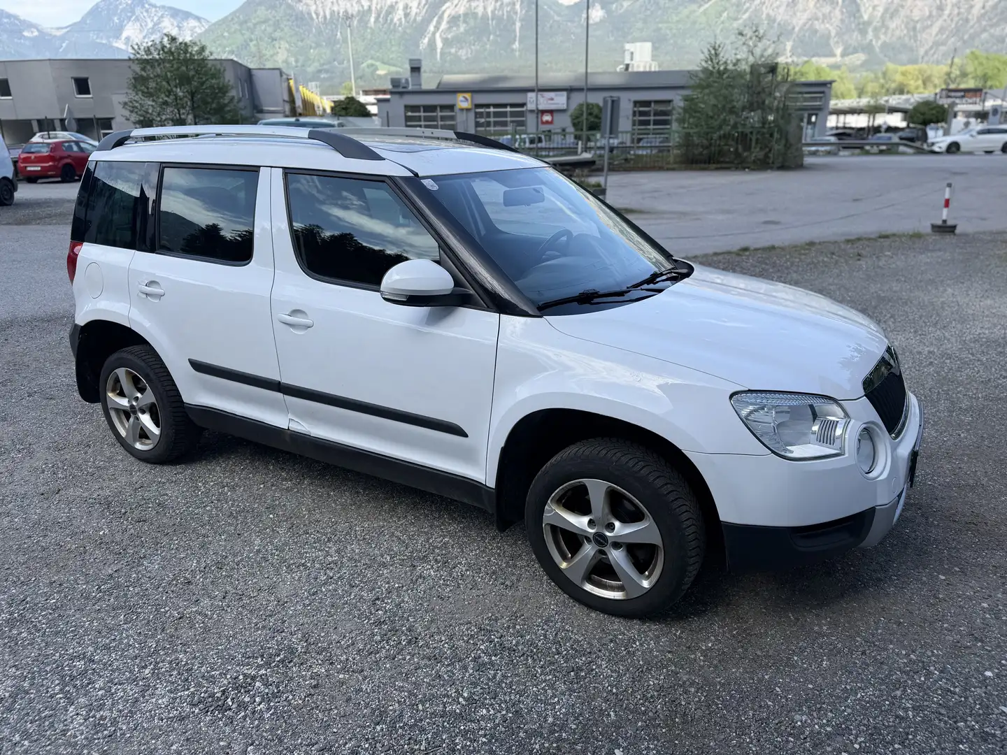 Skoda Yeti 4x4  2,0 TDI CR DPF - 2