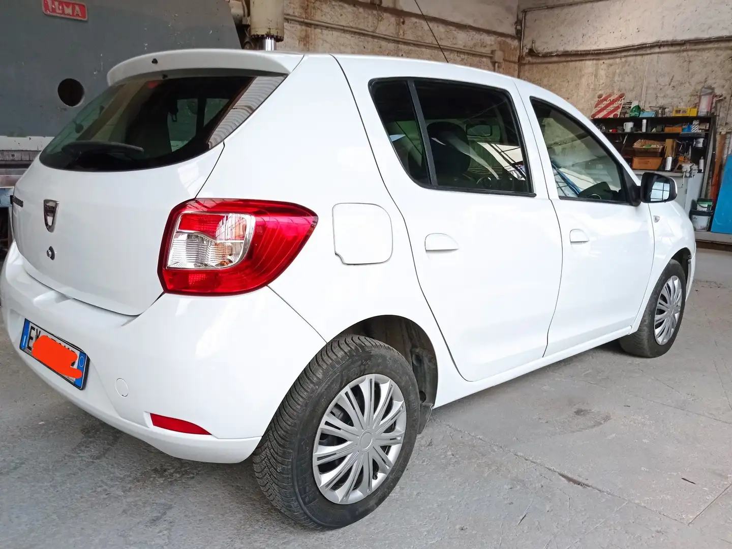 Dacia Sandero 1.2 Laureate Gpl 75cv Bianco - 1