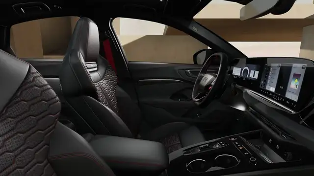 Audi RS5 view 9