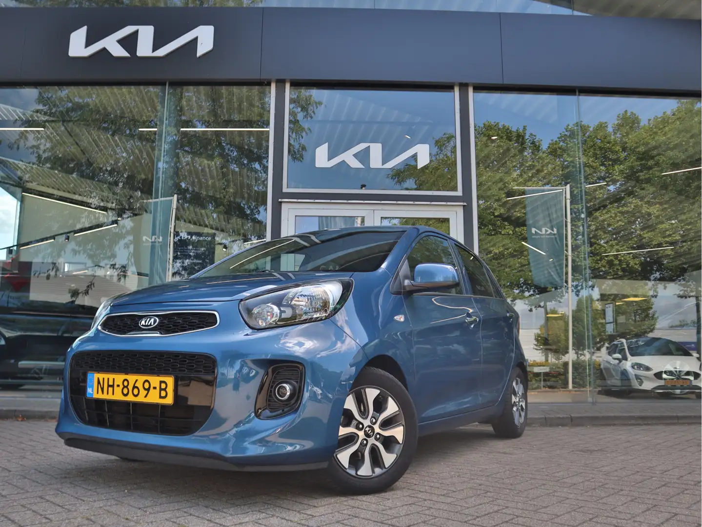 Kia Picanto 1.0 CVVT ComfortPlusLine Navigator | Navigatie | C Blauw - 1