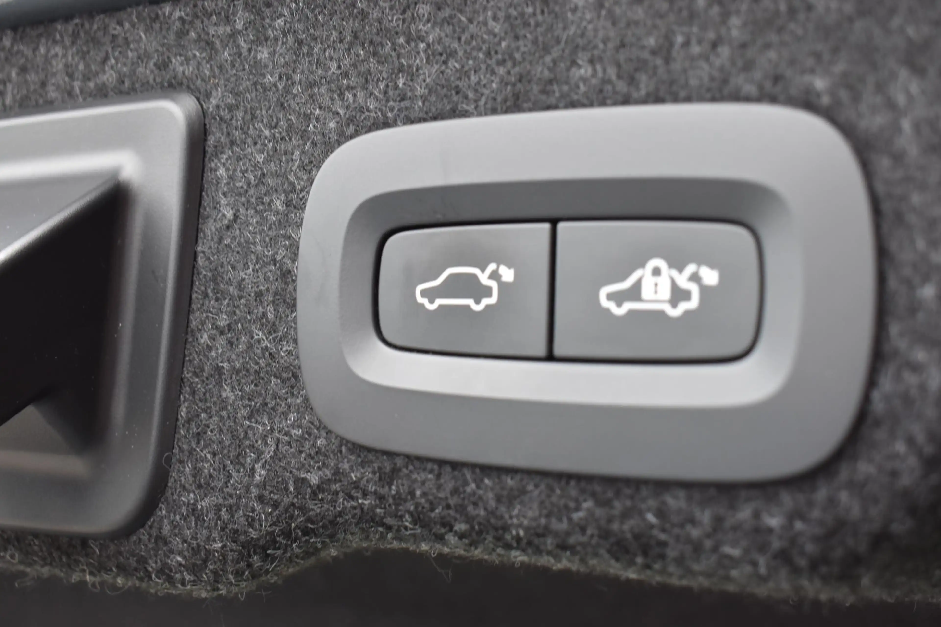 Volvo S90 2.0 T8 AWD Inscription — photo 15