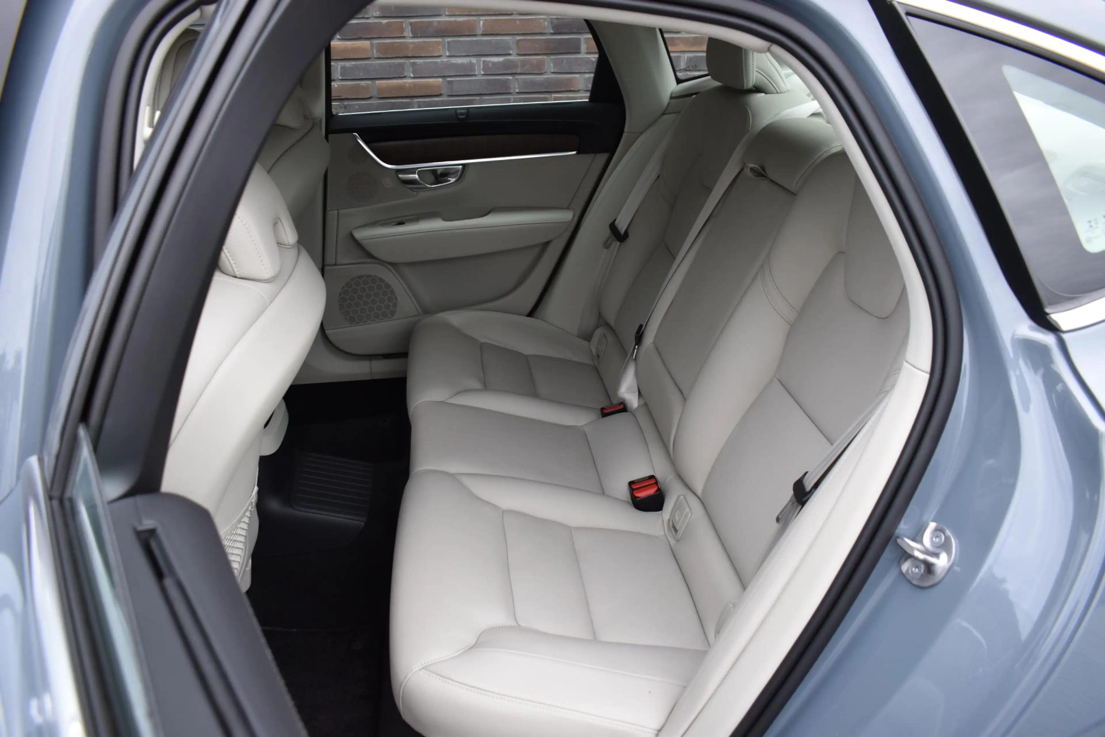 Volvo S90 2.0 T8 AWD Inscription — photo 6