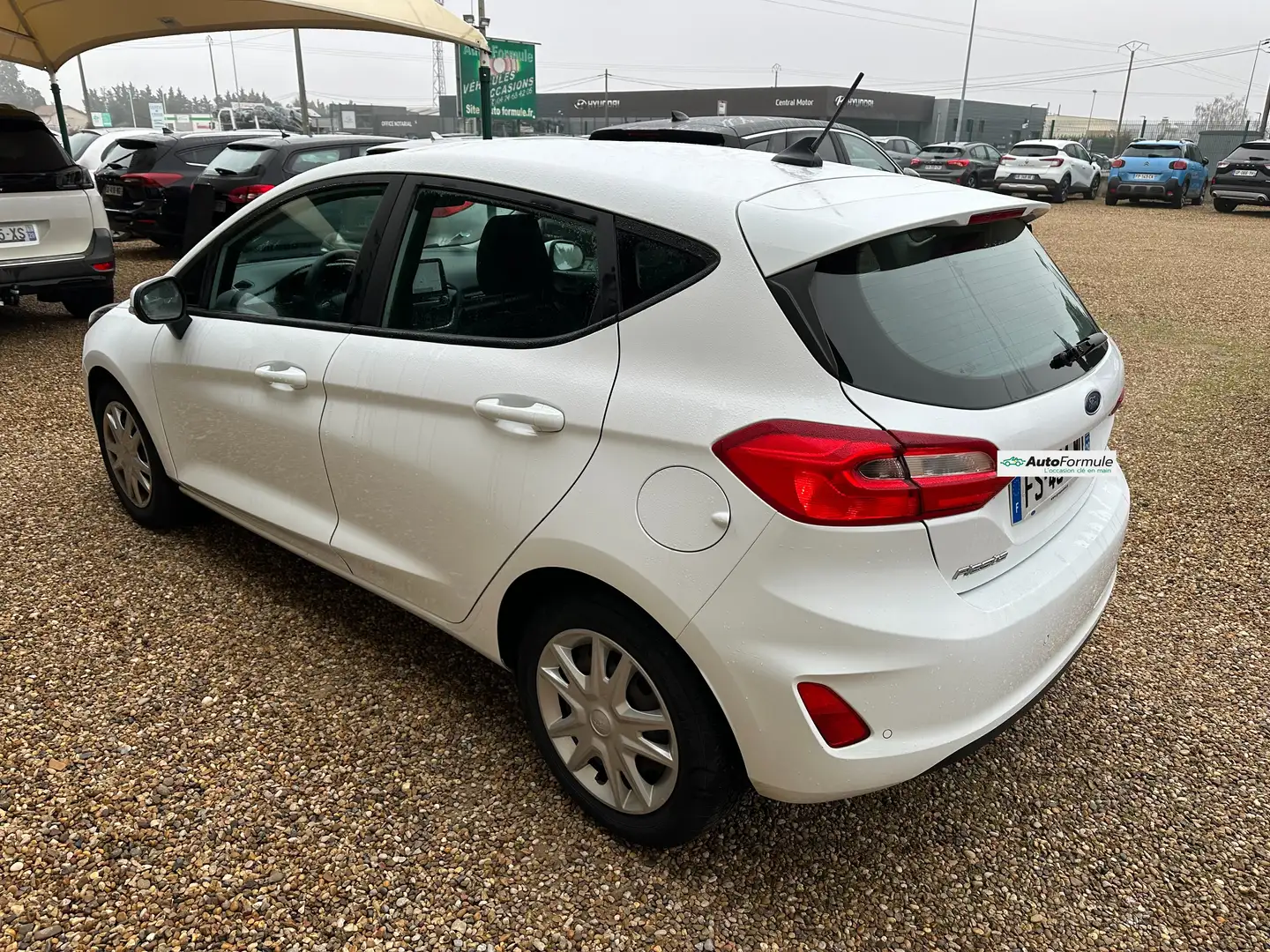 Ford Fiesta 1.1 Essence 75ch Cool & Connect 5 portes 2020 Blanc - 2