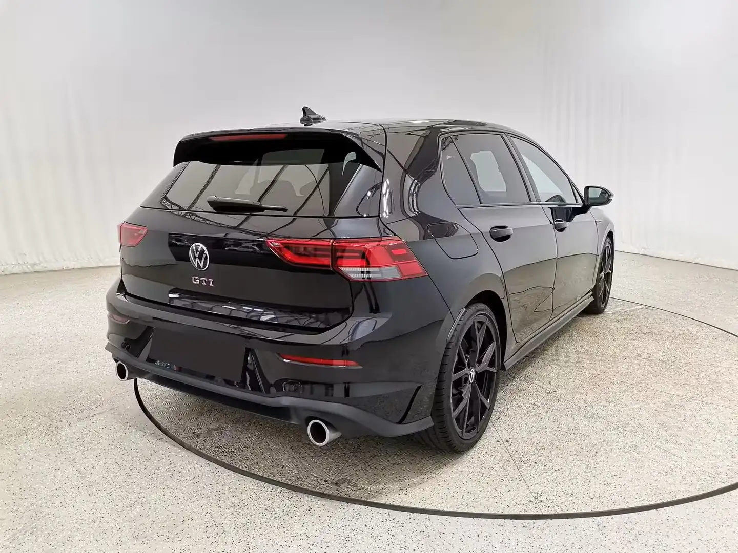 Volkswagen Golf GTI VIII 2.0 Tsi GTI DSG cerchi 19 H.Kardon Noir - 2