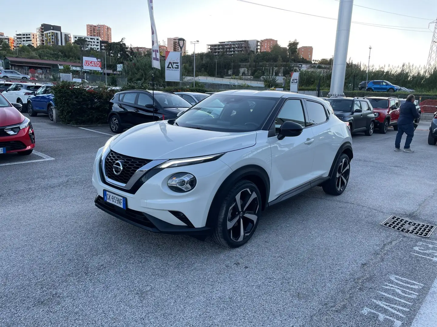 Nissan Juke Juke 1.0 DIG-T 114 CV N-Connecta Wit - 1