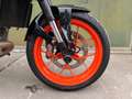 KTM 690 Duke Zwart - thumbnail 12