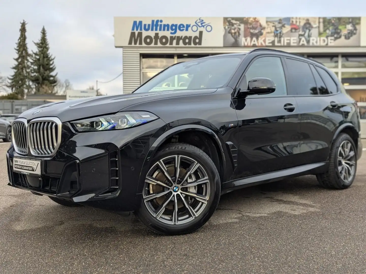 BMW X5 x30d M Sport HUD ACC PanoD.Standh.Soft P-Prof Schwarz - 2