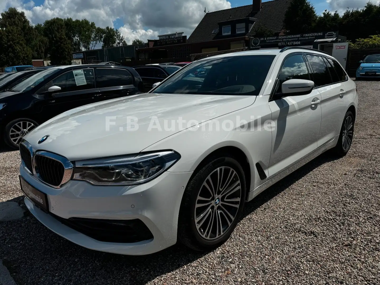 BMW 520 d Sport Line/360*/Harman/UVM.. Weiß - 2