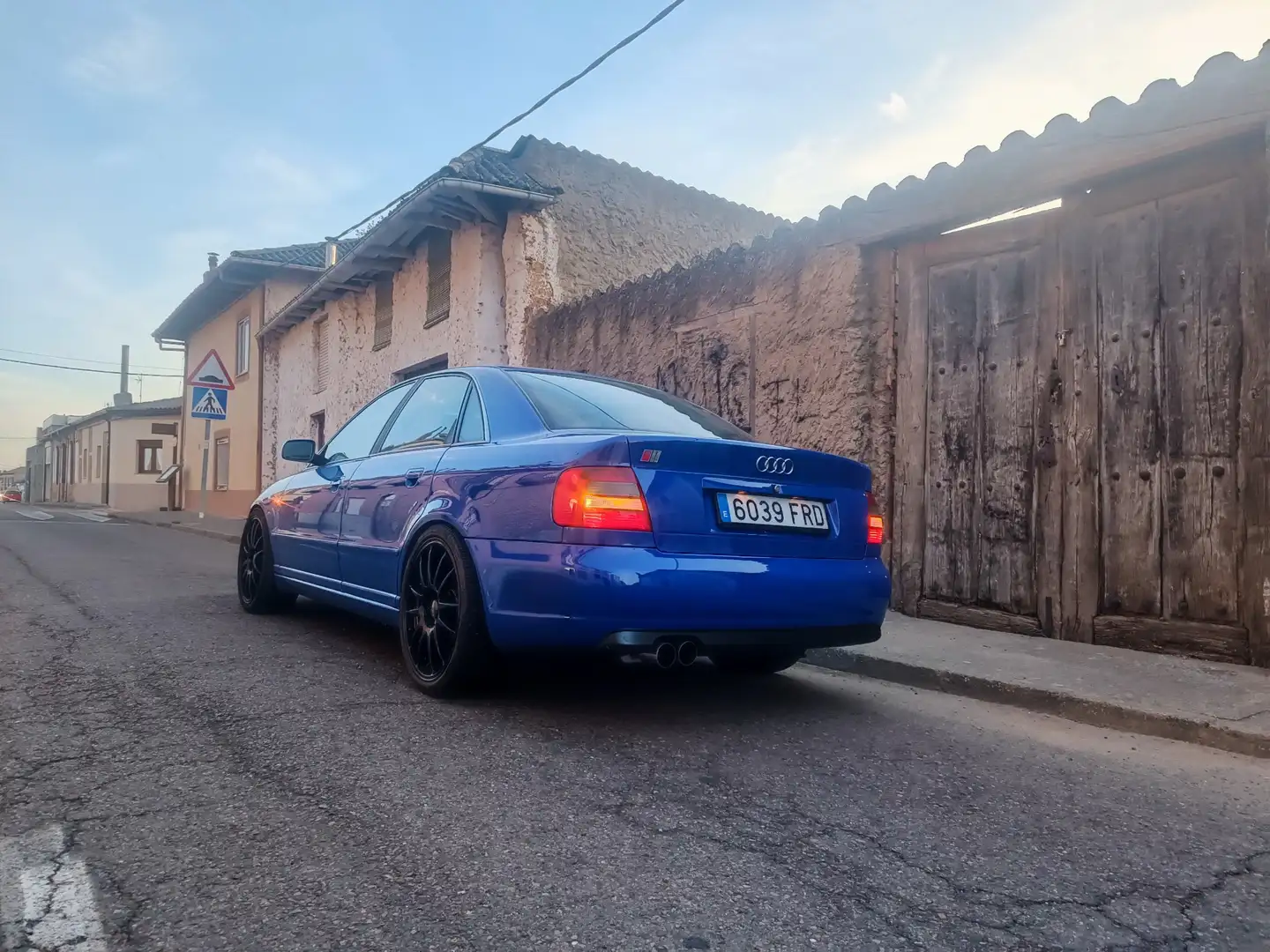 Audi S4 2.7 Biturbo quattro - 1