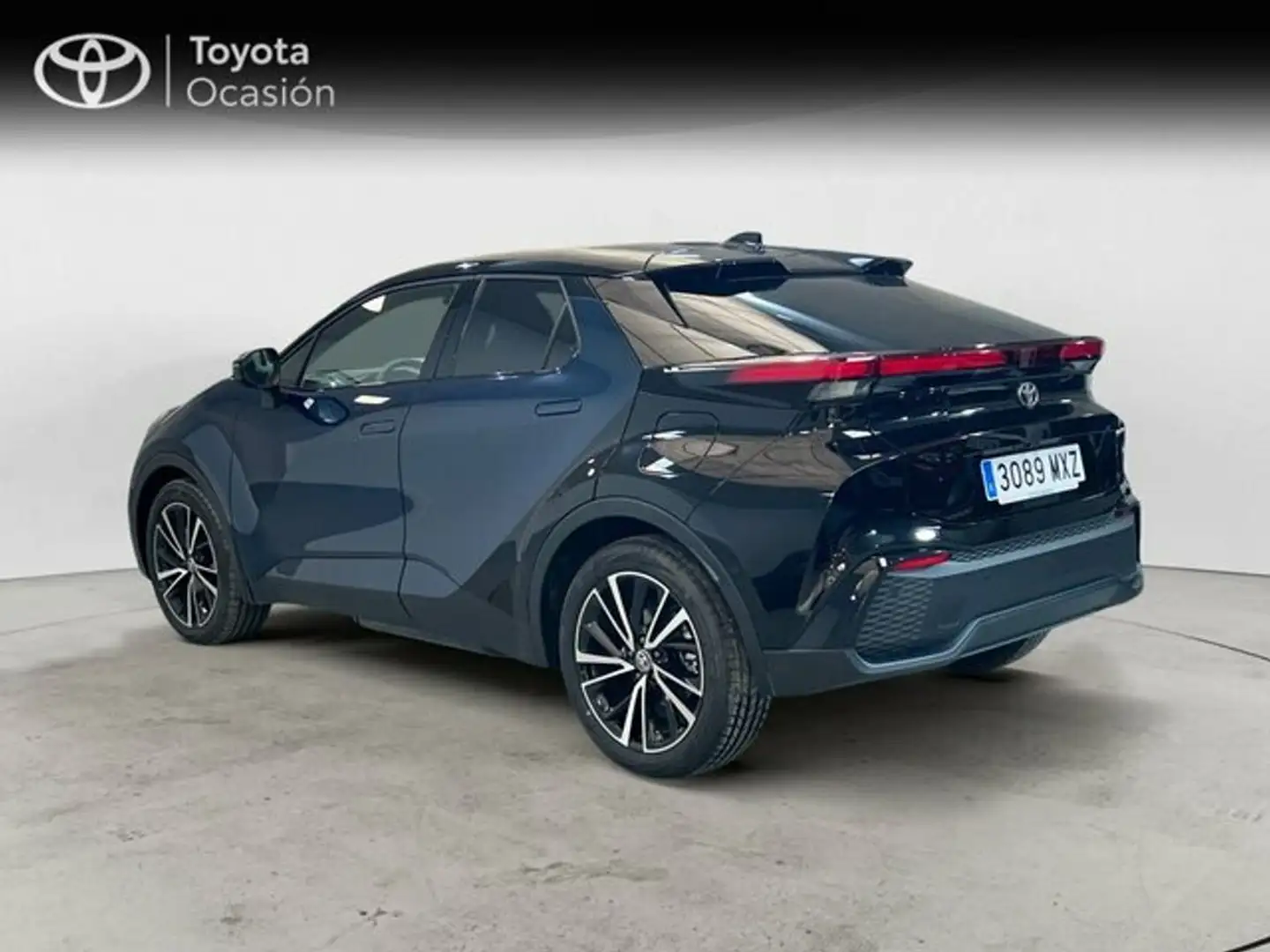 Toyota C-HR R 220PH e-CVT 5P Premiere Edition Azul - 2