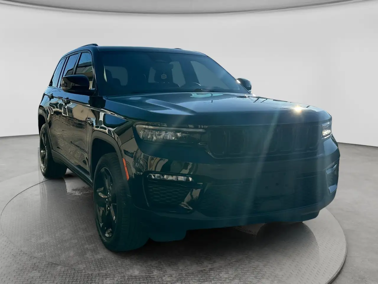 Jeep Grand Cherokee снимка Jeep Grand Cherokee