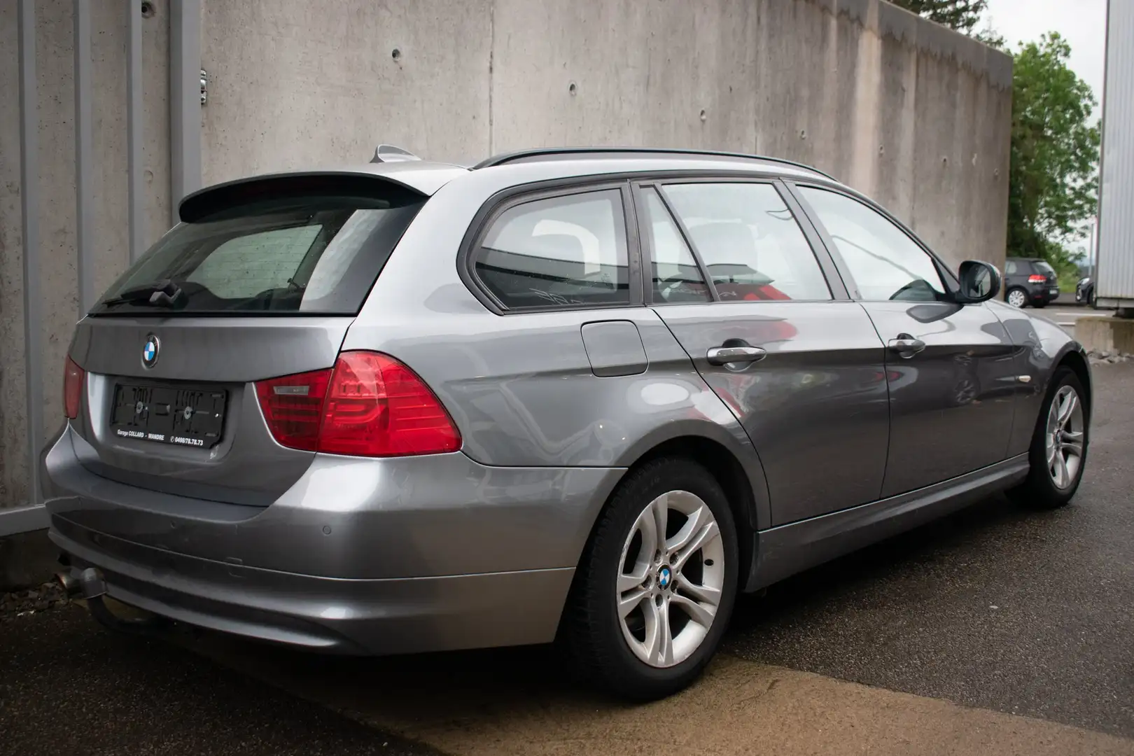BMW 316 d Luxury*|CUIR*CRUISE*CLIMATRONIC*ONLY EXPORT*| Grijs - 1
