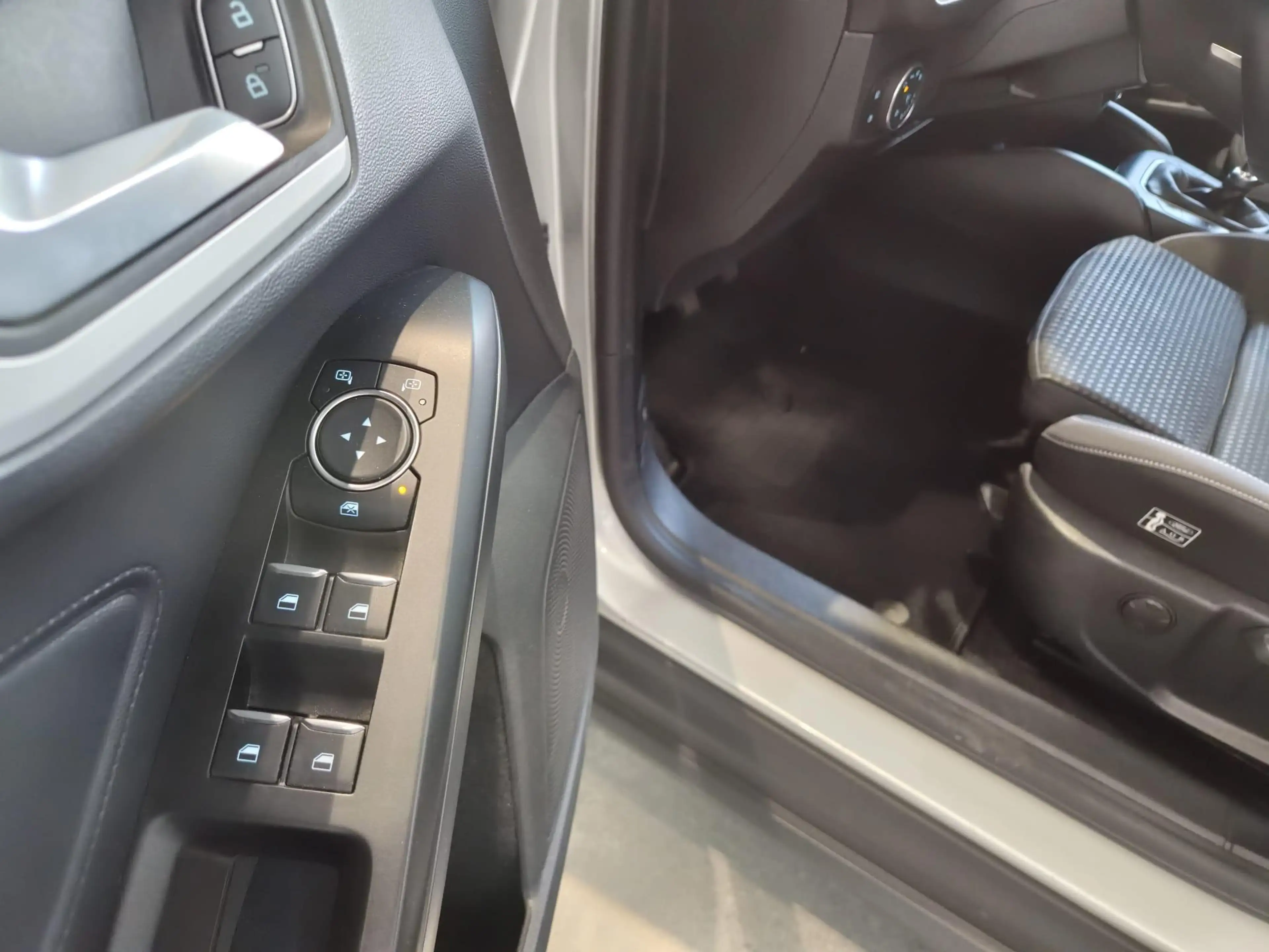 Ford Focus Wagon 1.0 EcoBoost Trend Edition Business | WINTER — photo 8