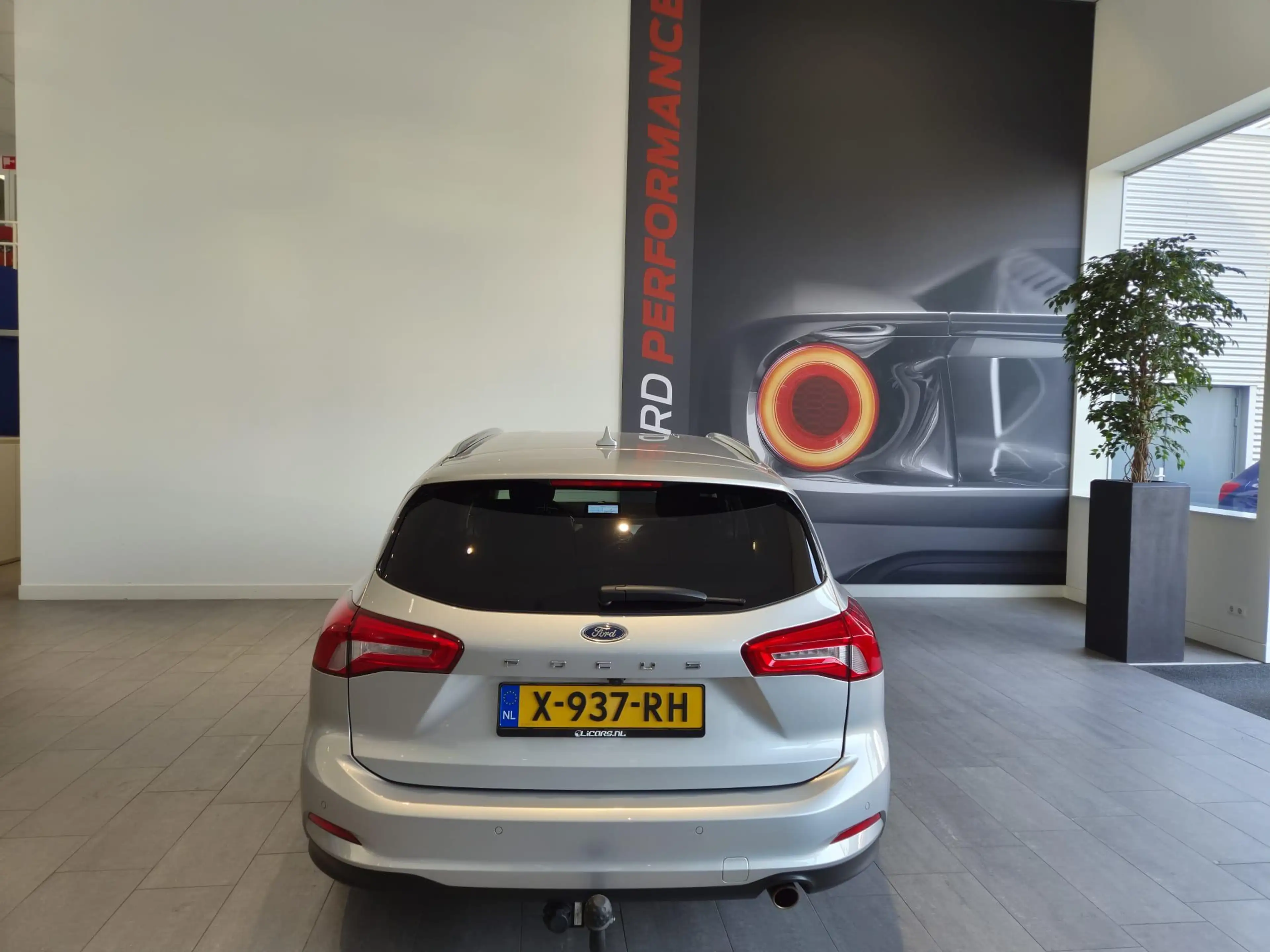 Ford Focus Wagon 1.0 EcoBoost Trend Edition Business | WINTER — photo 7