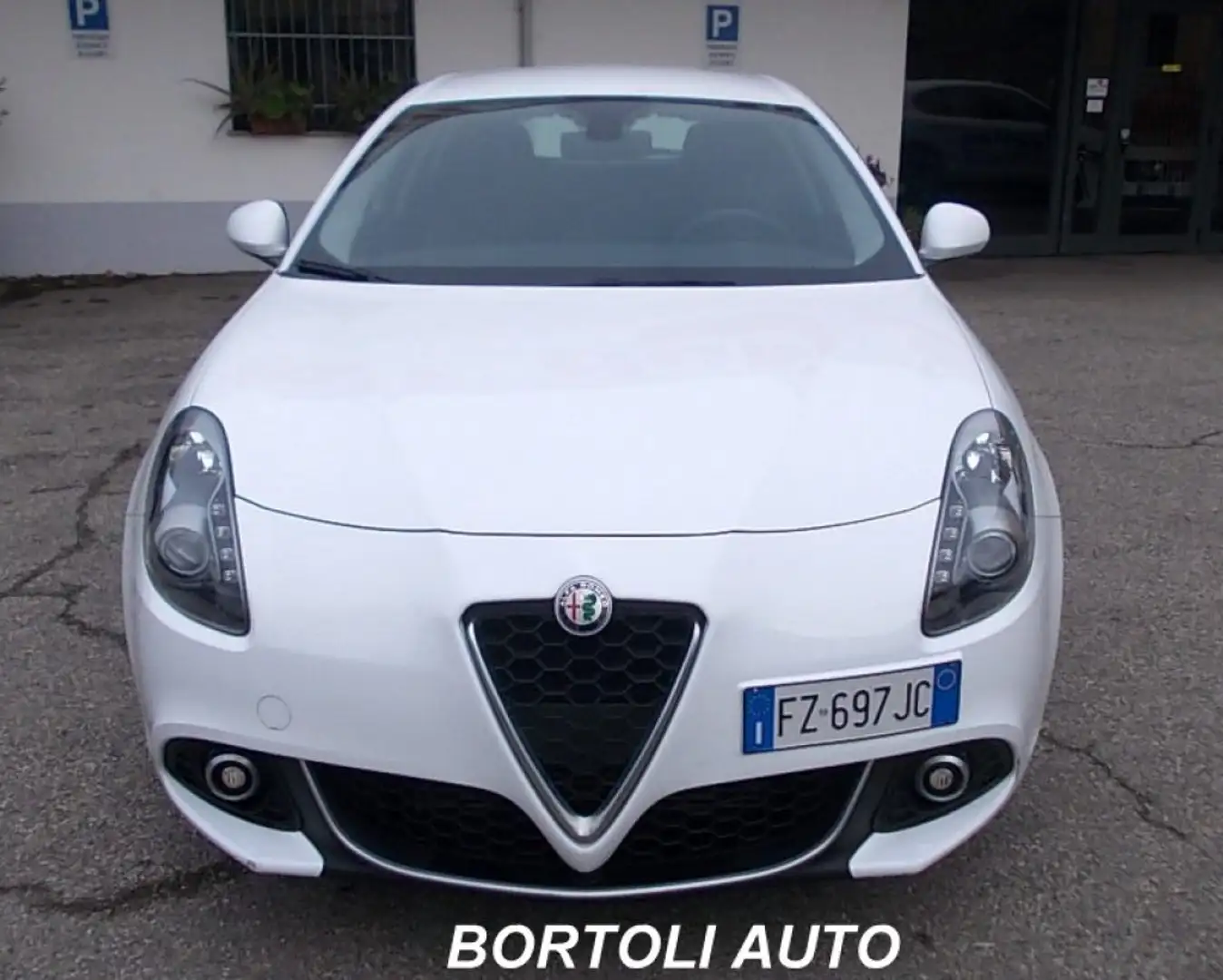 Alfa Romeo Giulietta 1.6 JTDm 49.000 KM TCT 120 AUTOMATICA BUSINESS Bianco - 2
